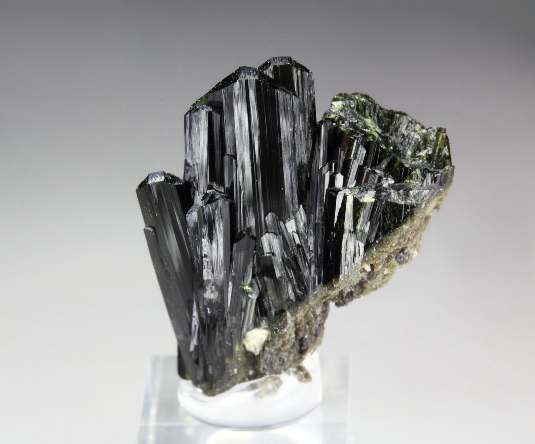 OLIVENITE