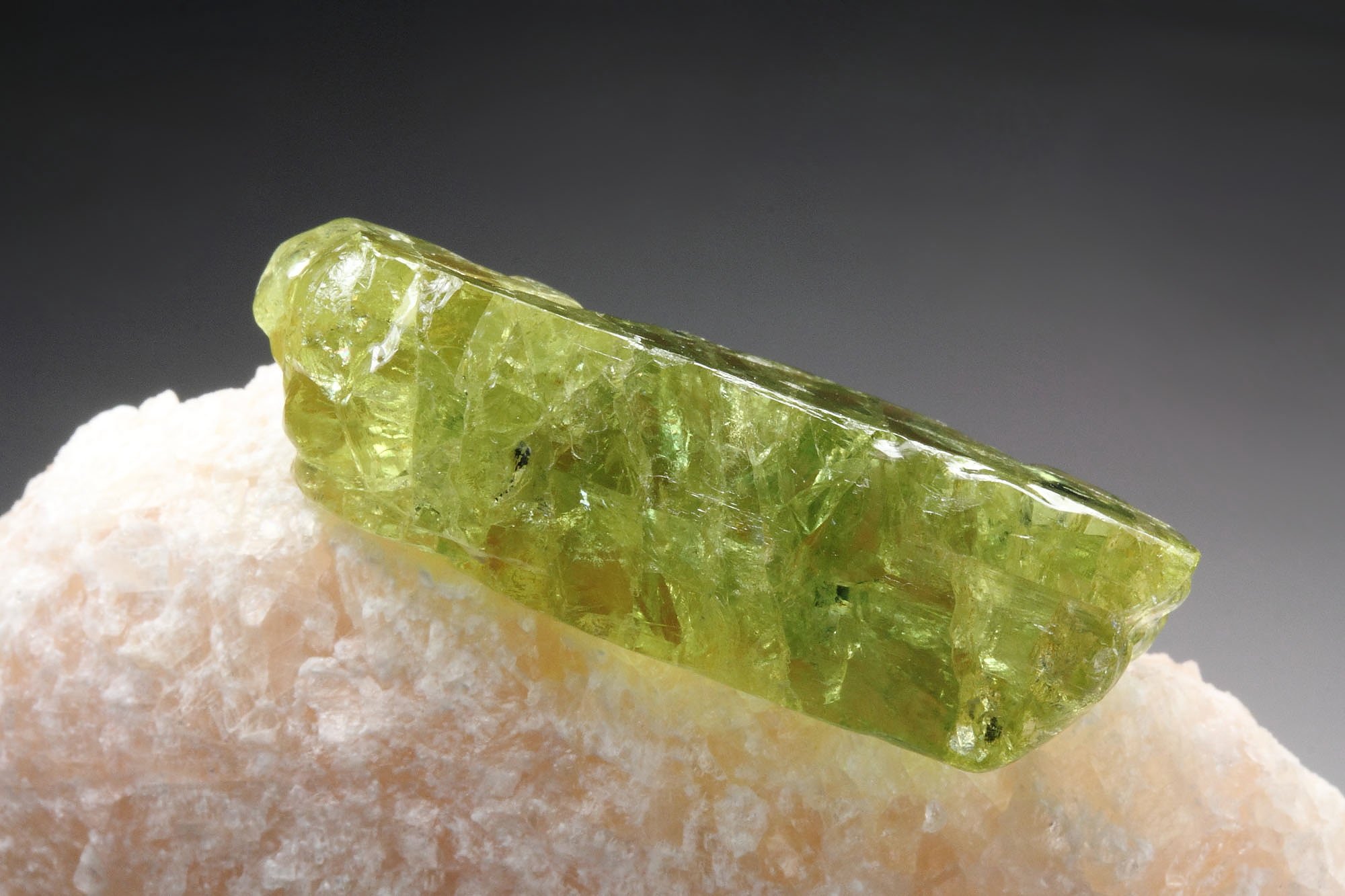 gem FLUORAPATITE bi-terminated