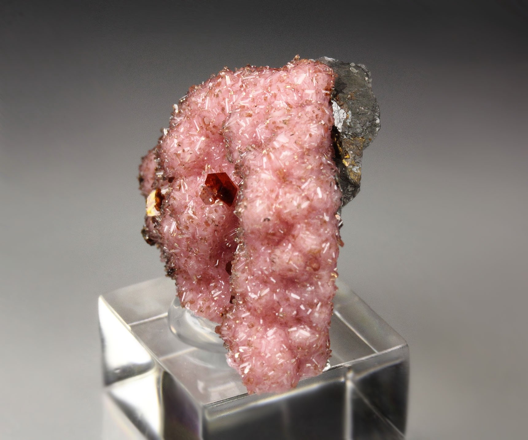 SHIGAITE, RHODOCHROSITE