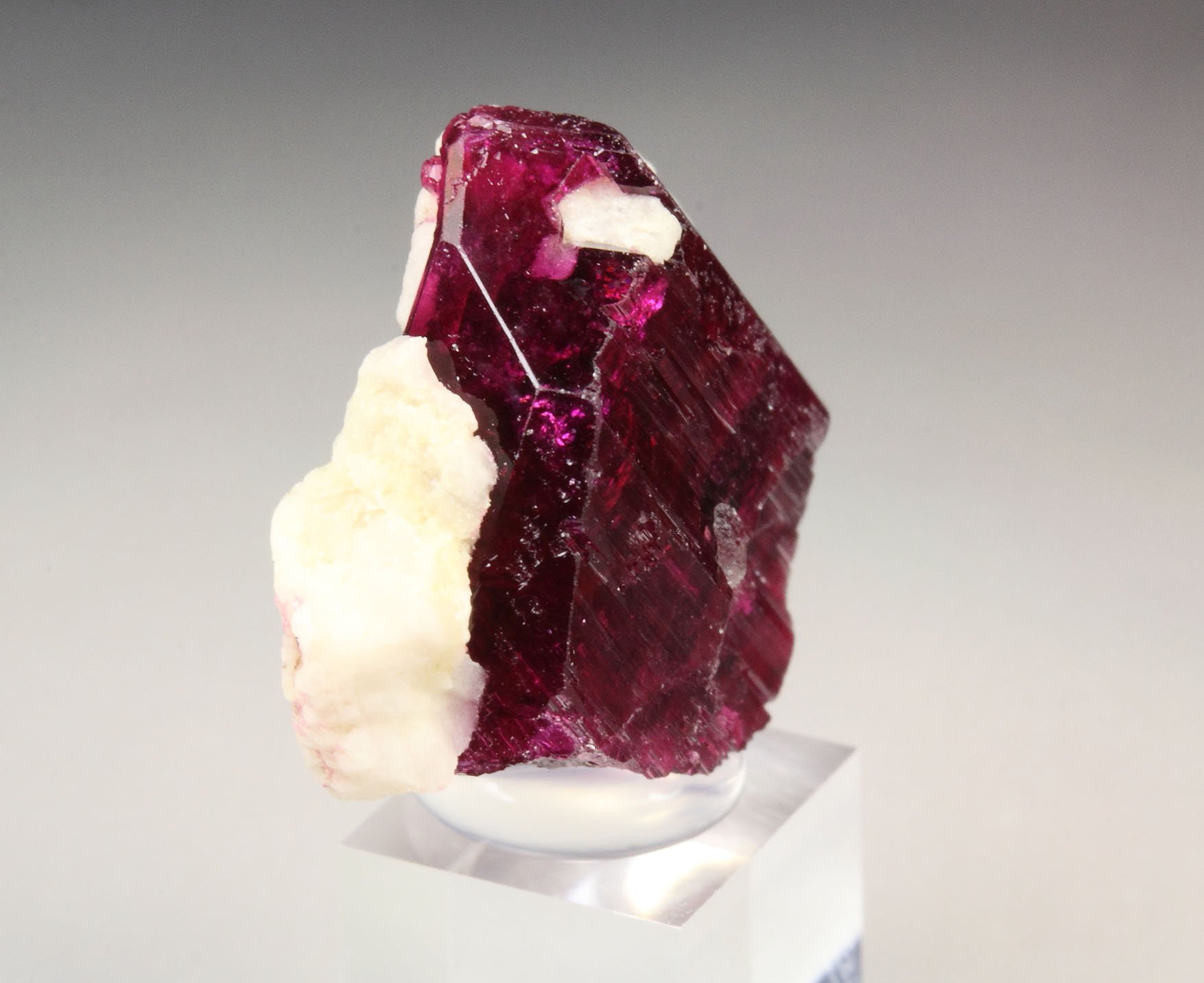 gem ELBAITE-LIDDICOATITE series