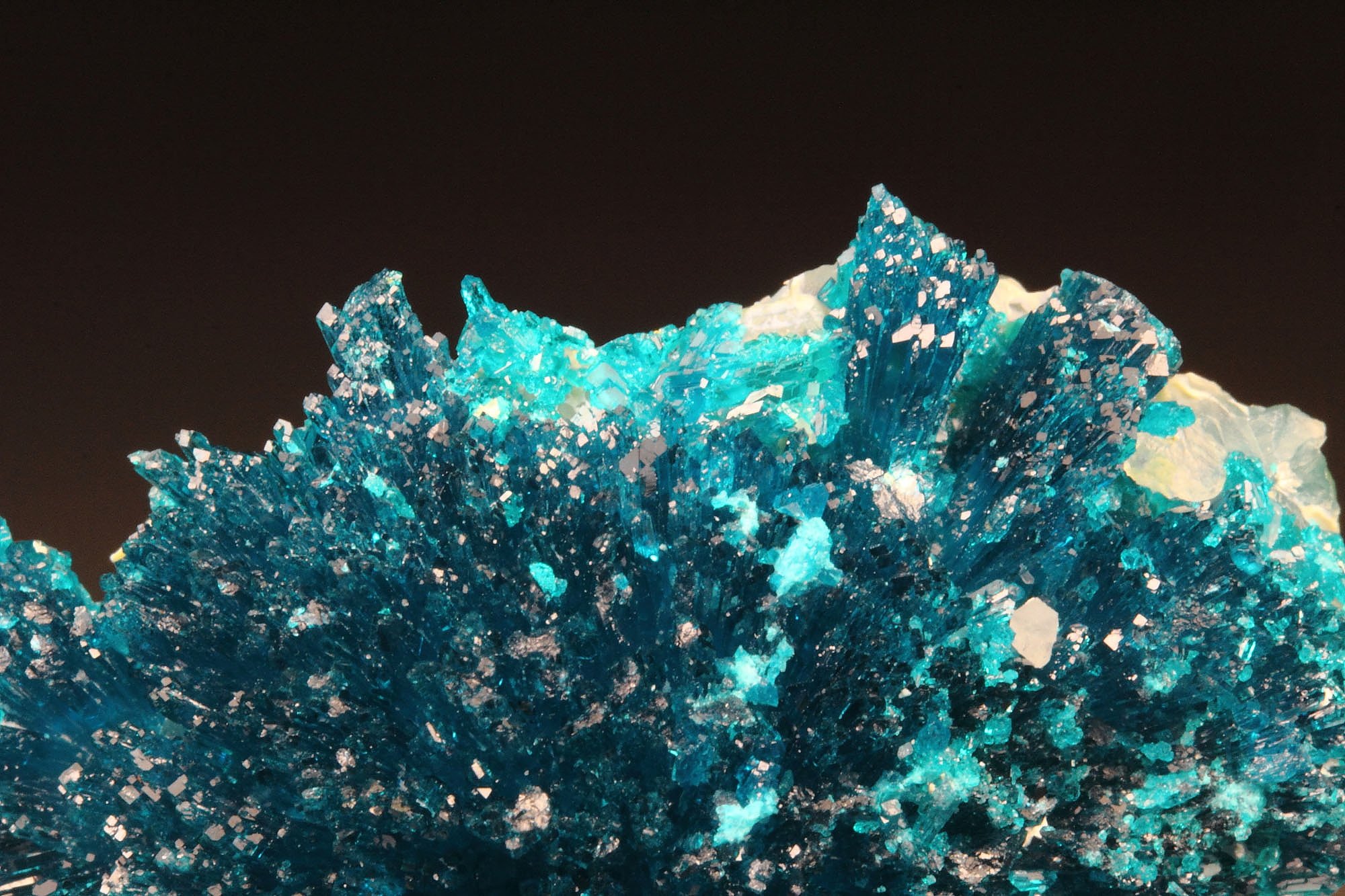 DIOPTASE, CHRYSOCOLLA 