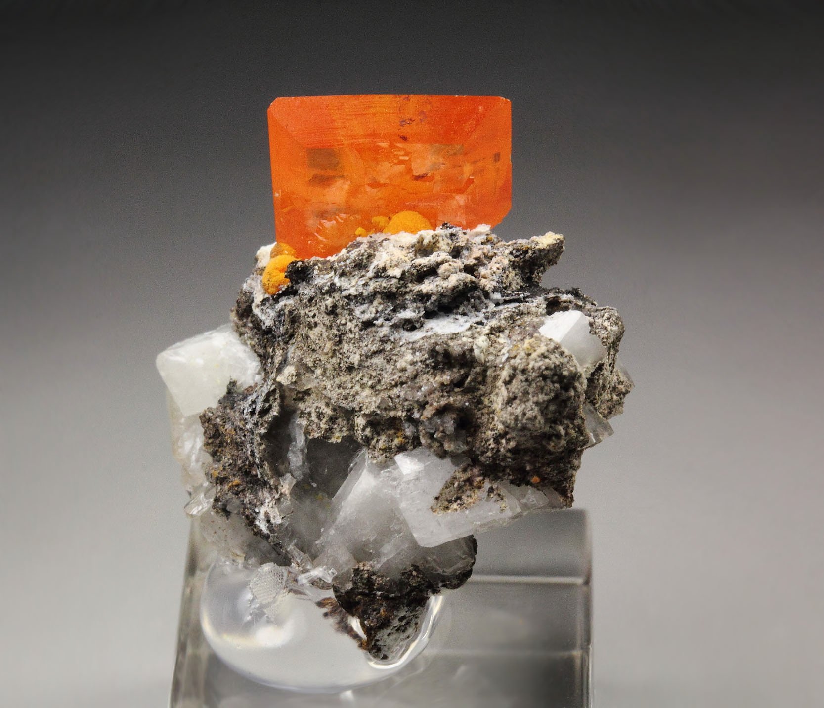 WULFENITE, MIMETITE, CALCITE