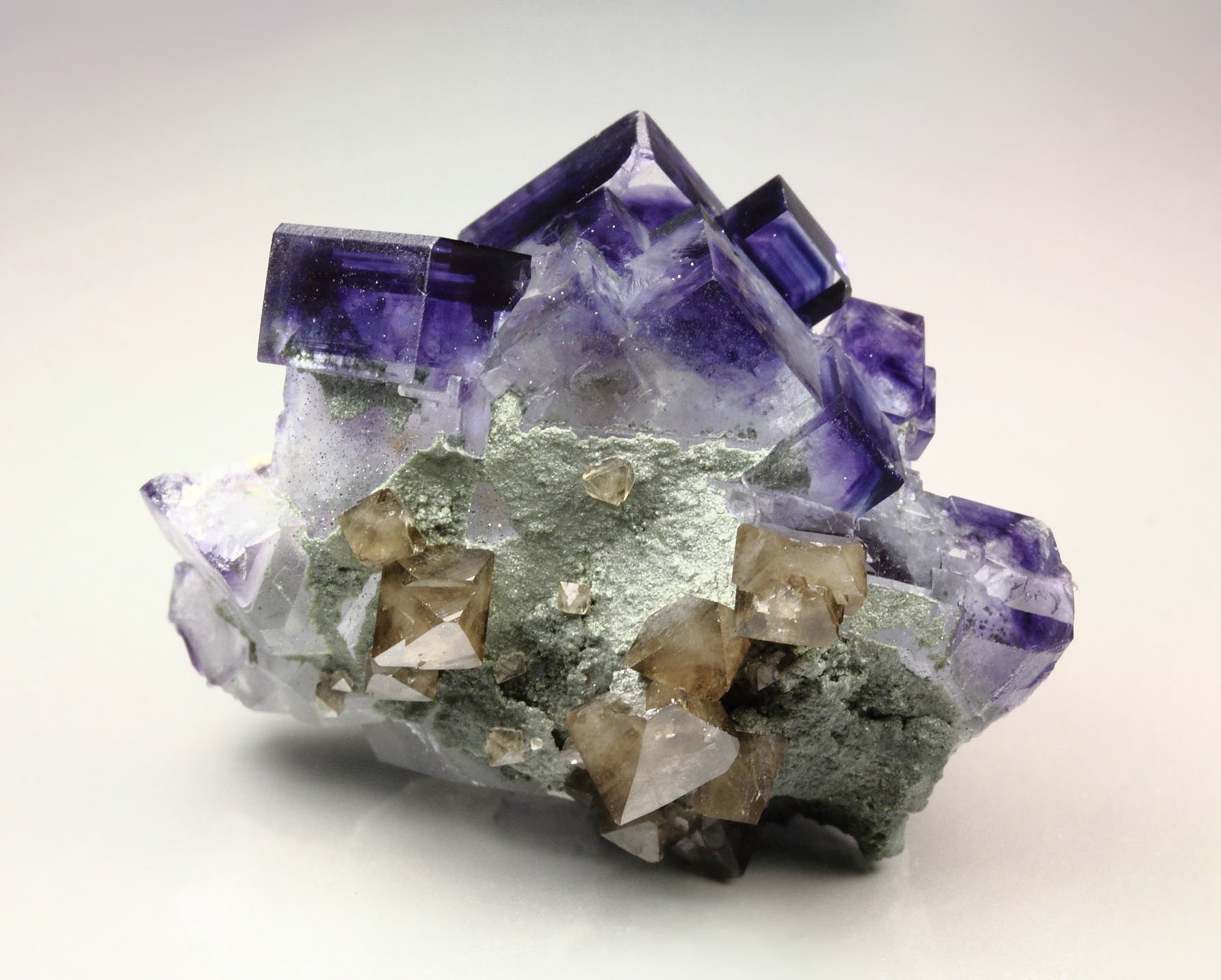 FLUORITE with phantoms, SCHEELITE