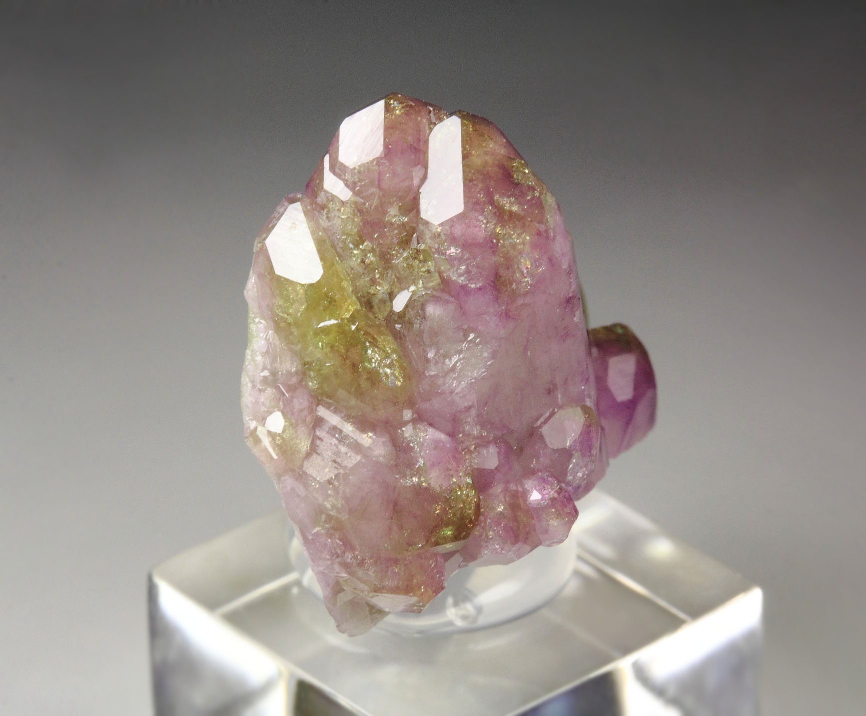 VESUVIANITE bi-color