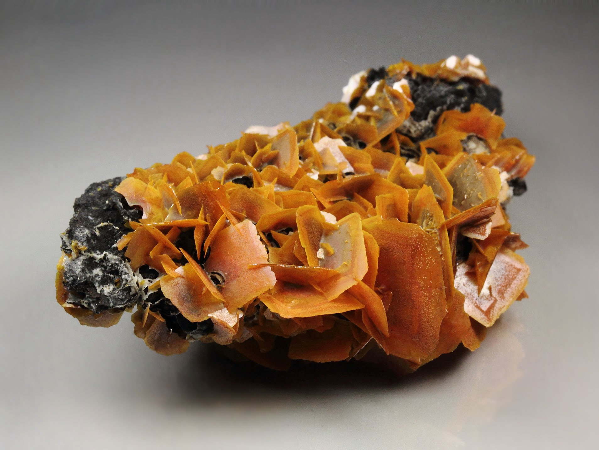 WULFENITE