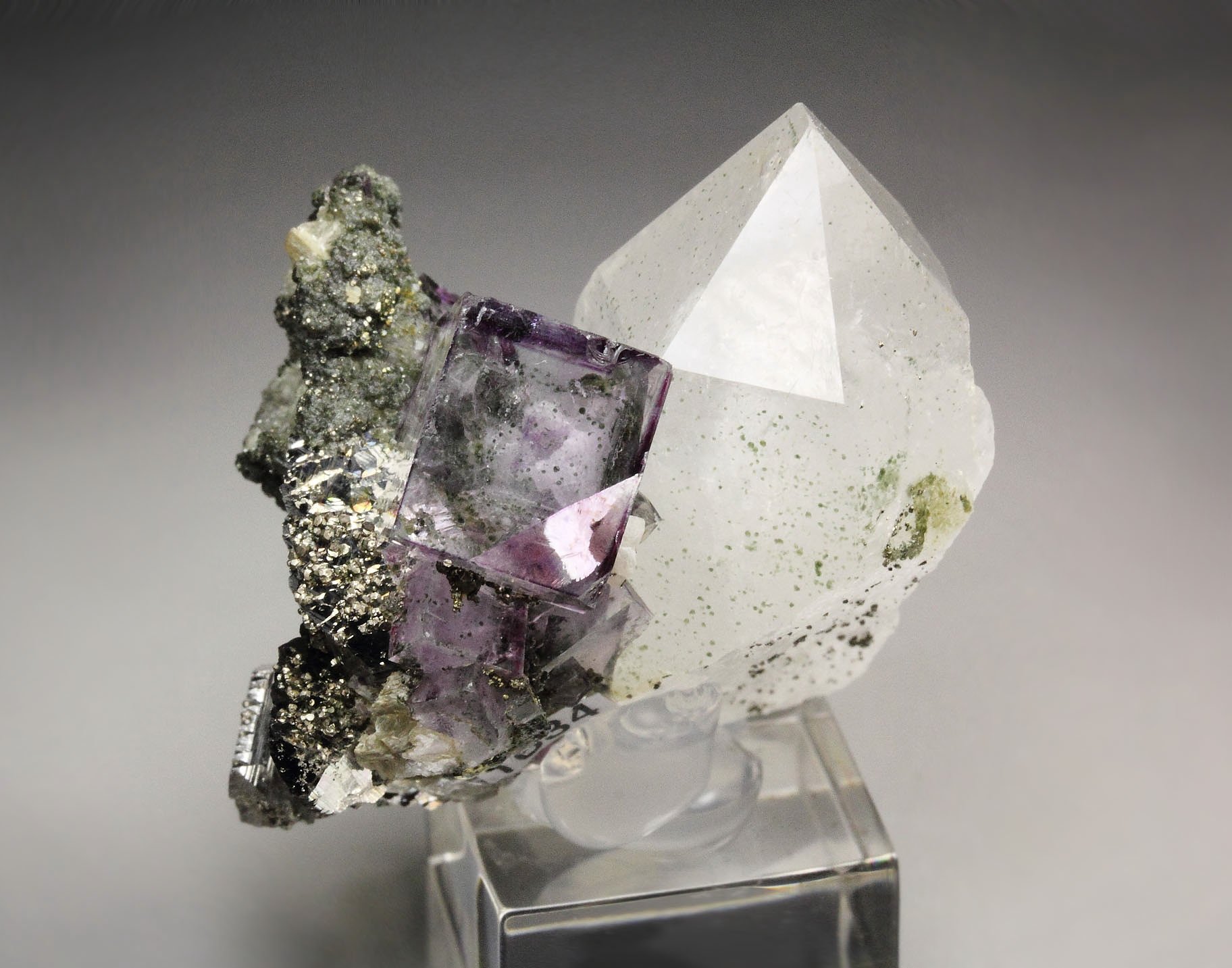 FLUORITE with phantoms, ARSENOPYRITE, QUARTZ