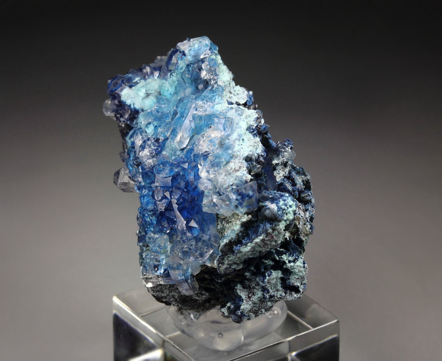 SHATTUCKITE, QUARTZ, CHRYSOCOLLA