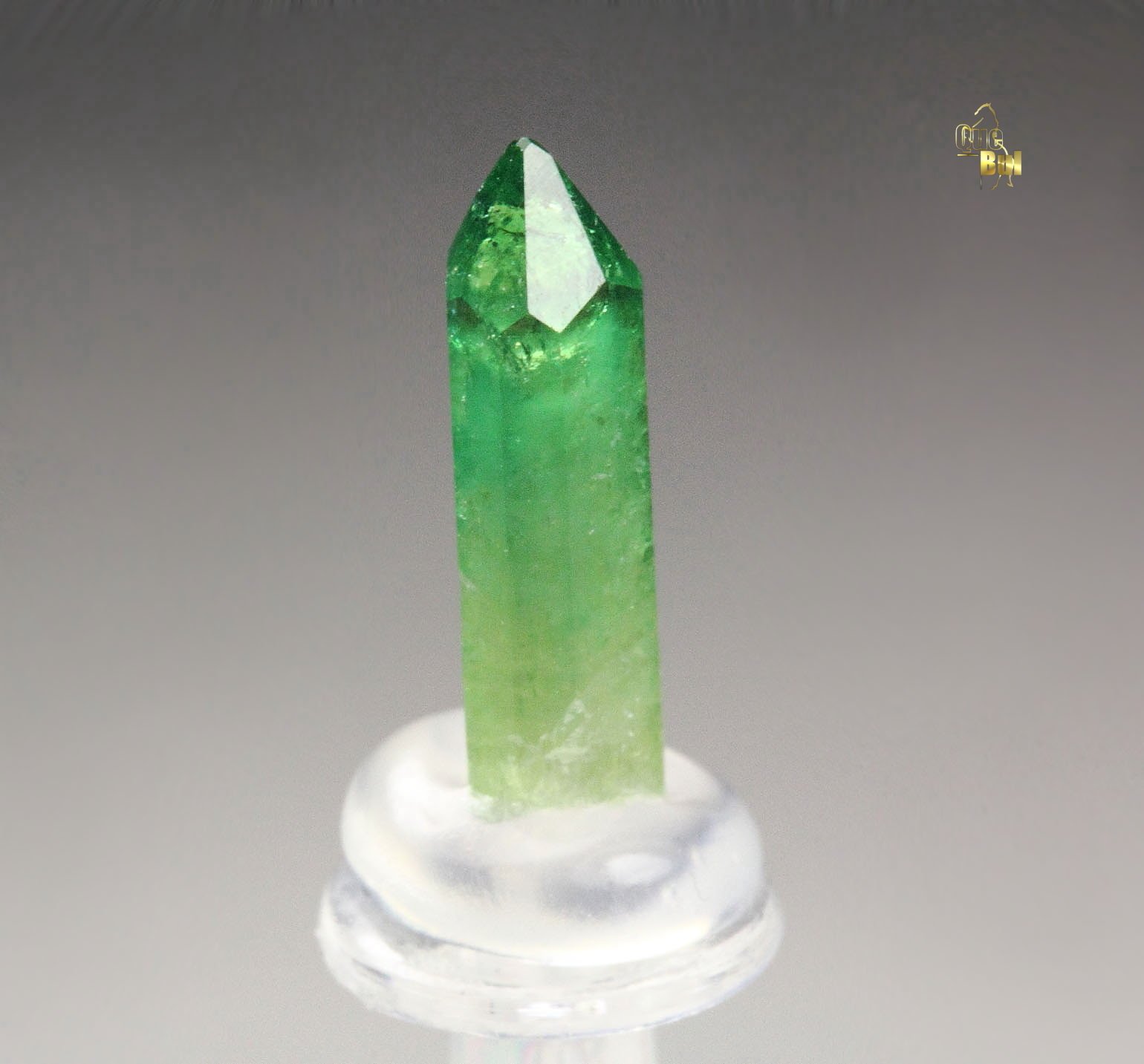 gemmy VESUVIANITE var. CHROMIAN