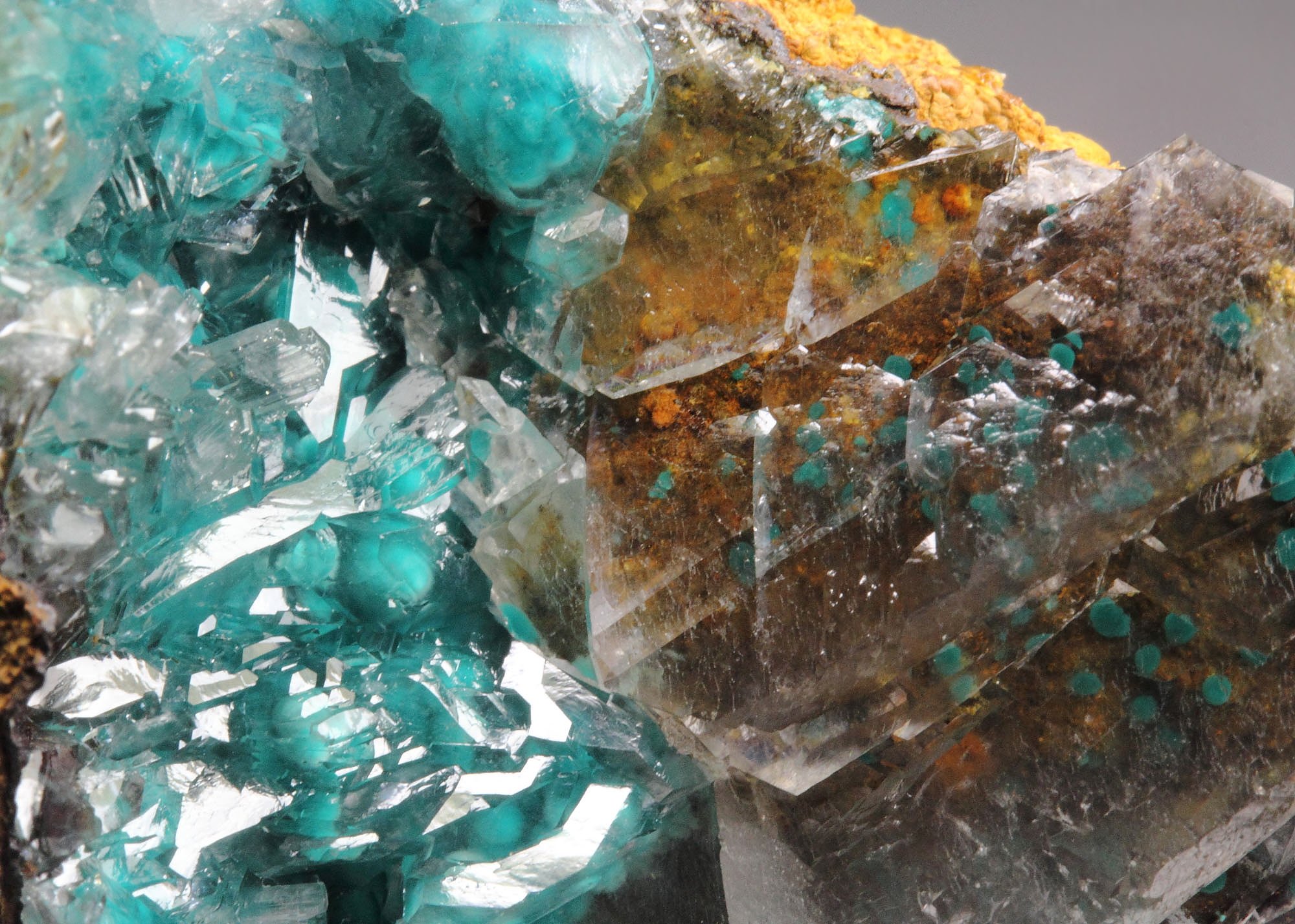 CALCITE with ROSASITE inclusions 
