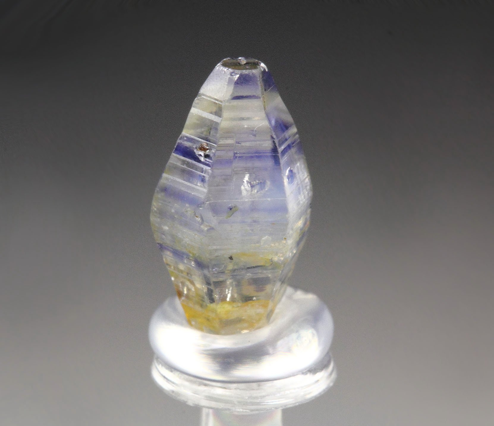 gem CORUNDUM var. SAPPHIRE