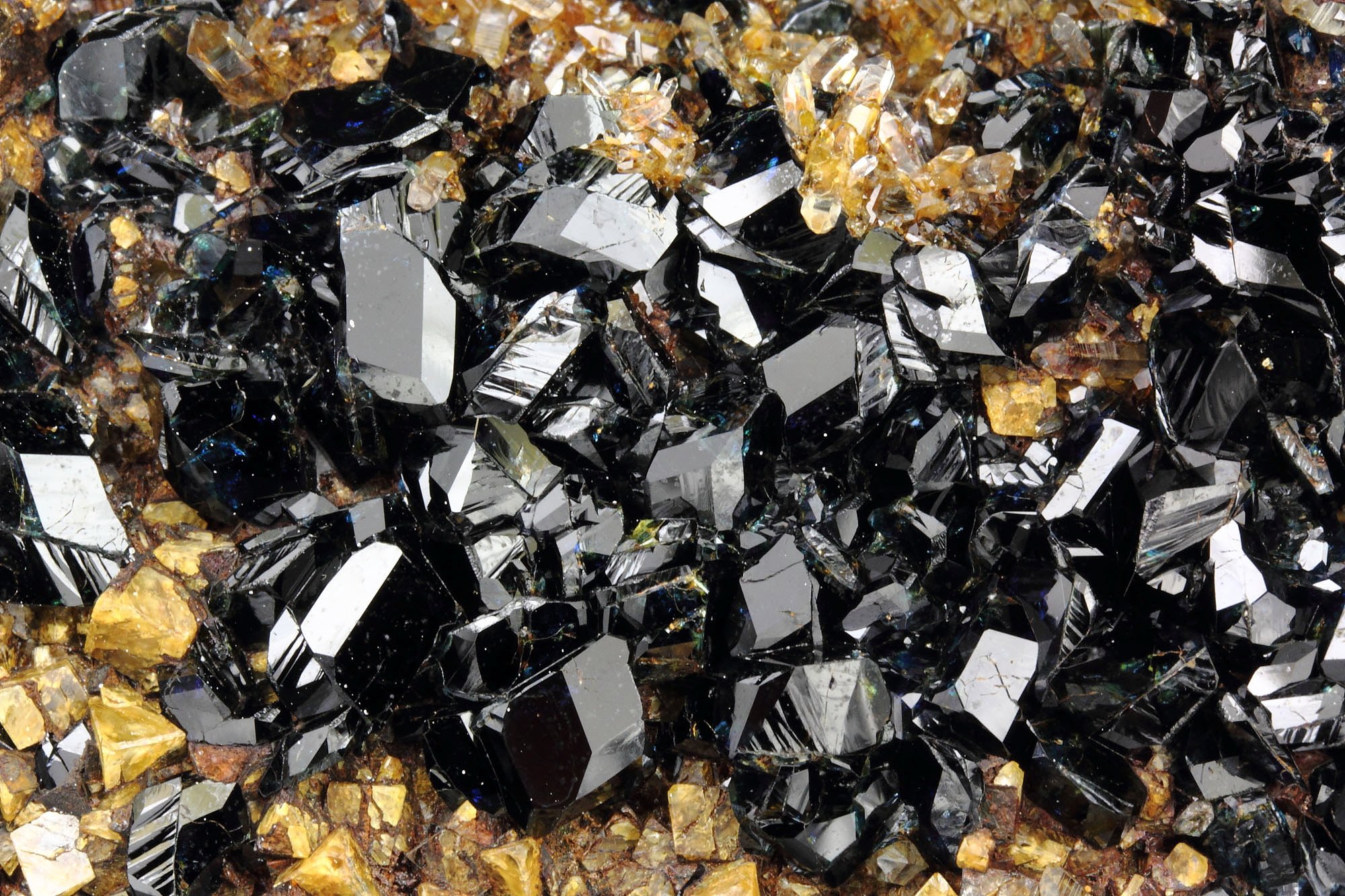 LAZULITE, SIDERITE, QUARTZ