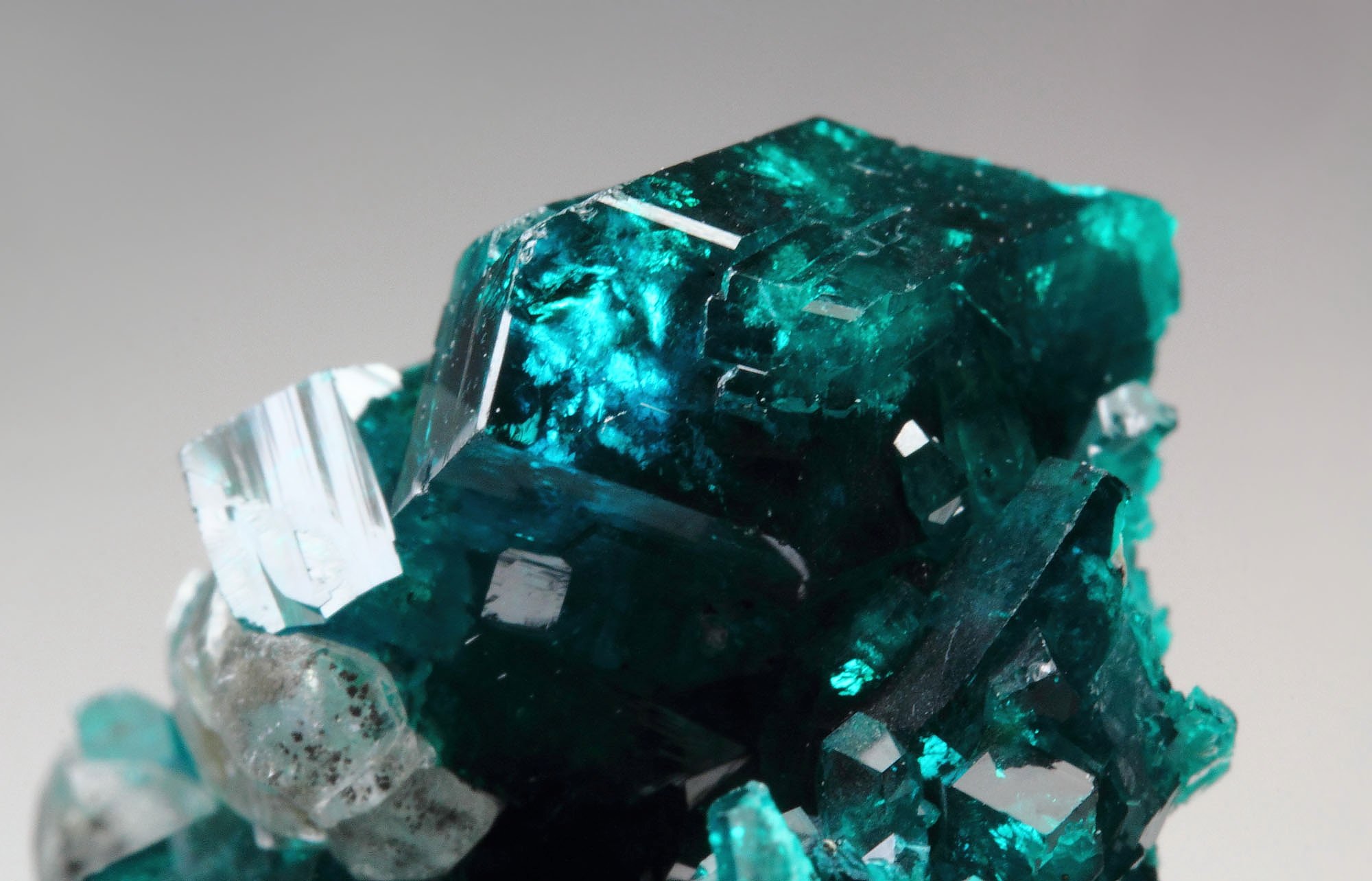 DIOPTASE, CALCITE