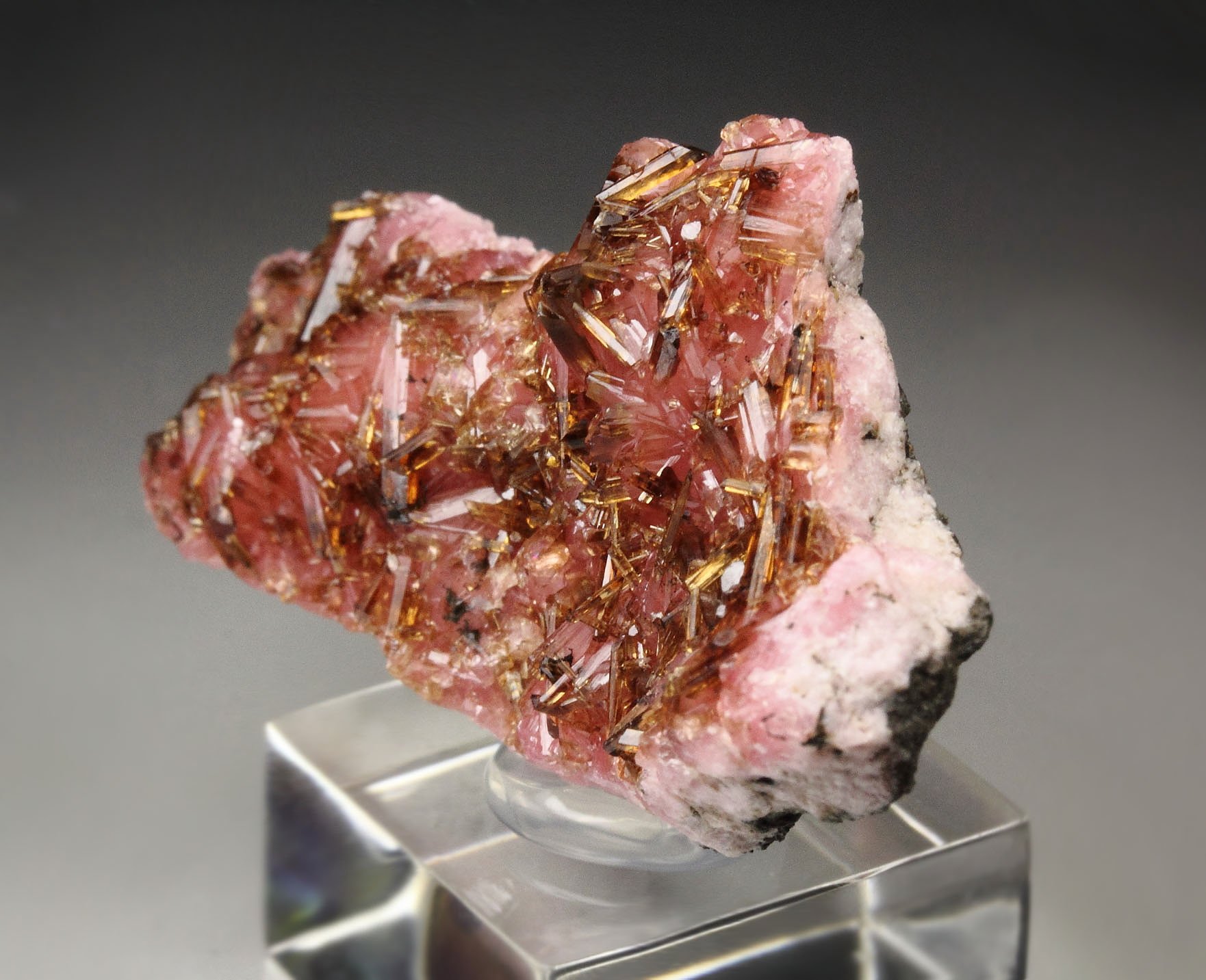 RHODOCHROSITE two habits