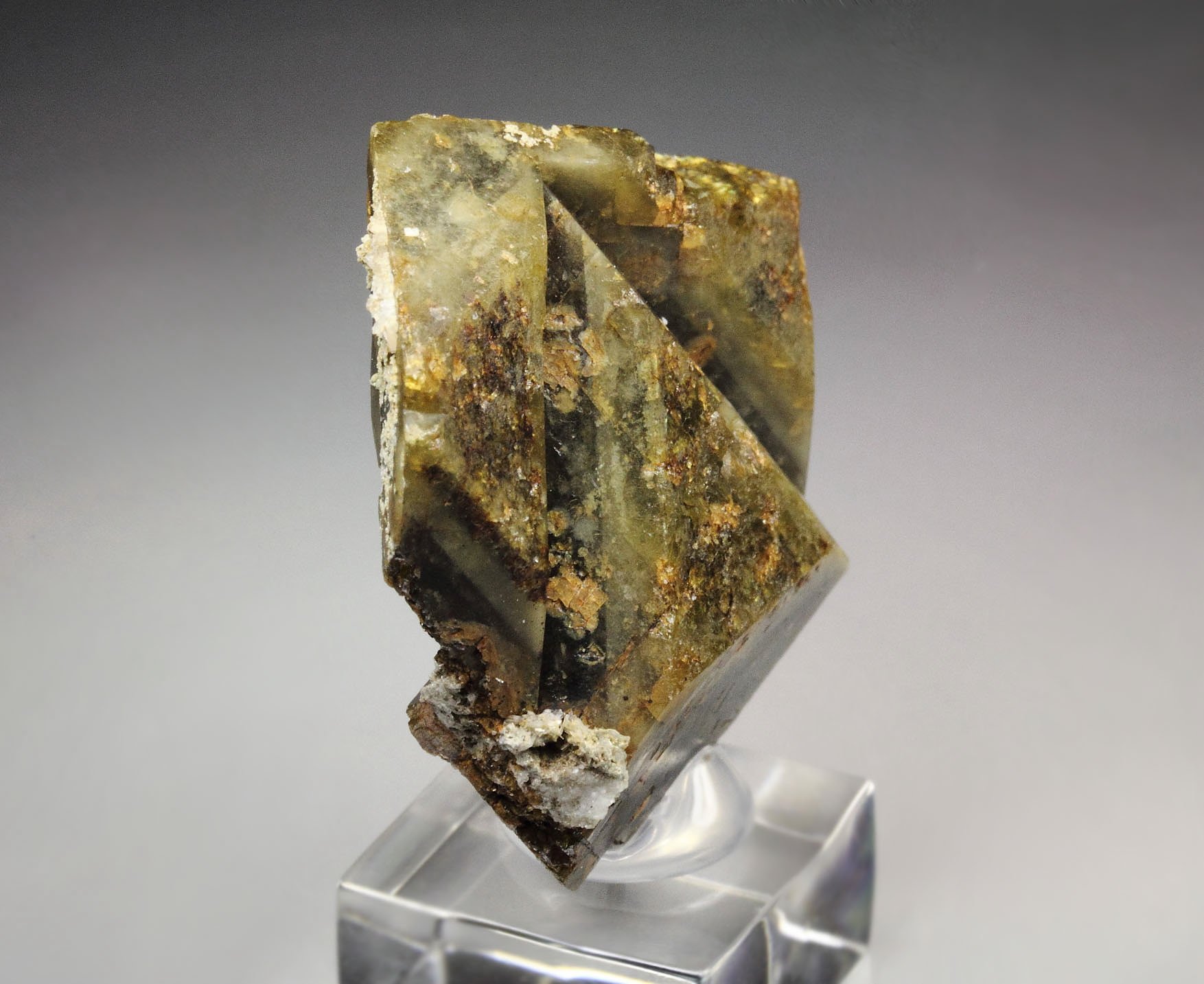 twinned SIDERITE