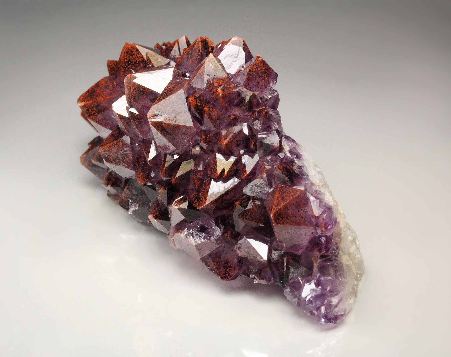 QUARTZ var. AMETHYST with HEMATITE inclusions