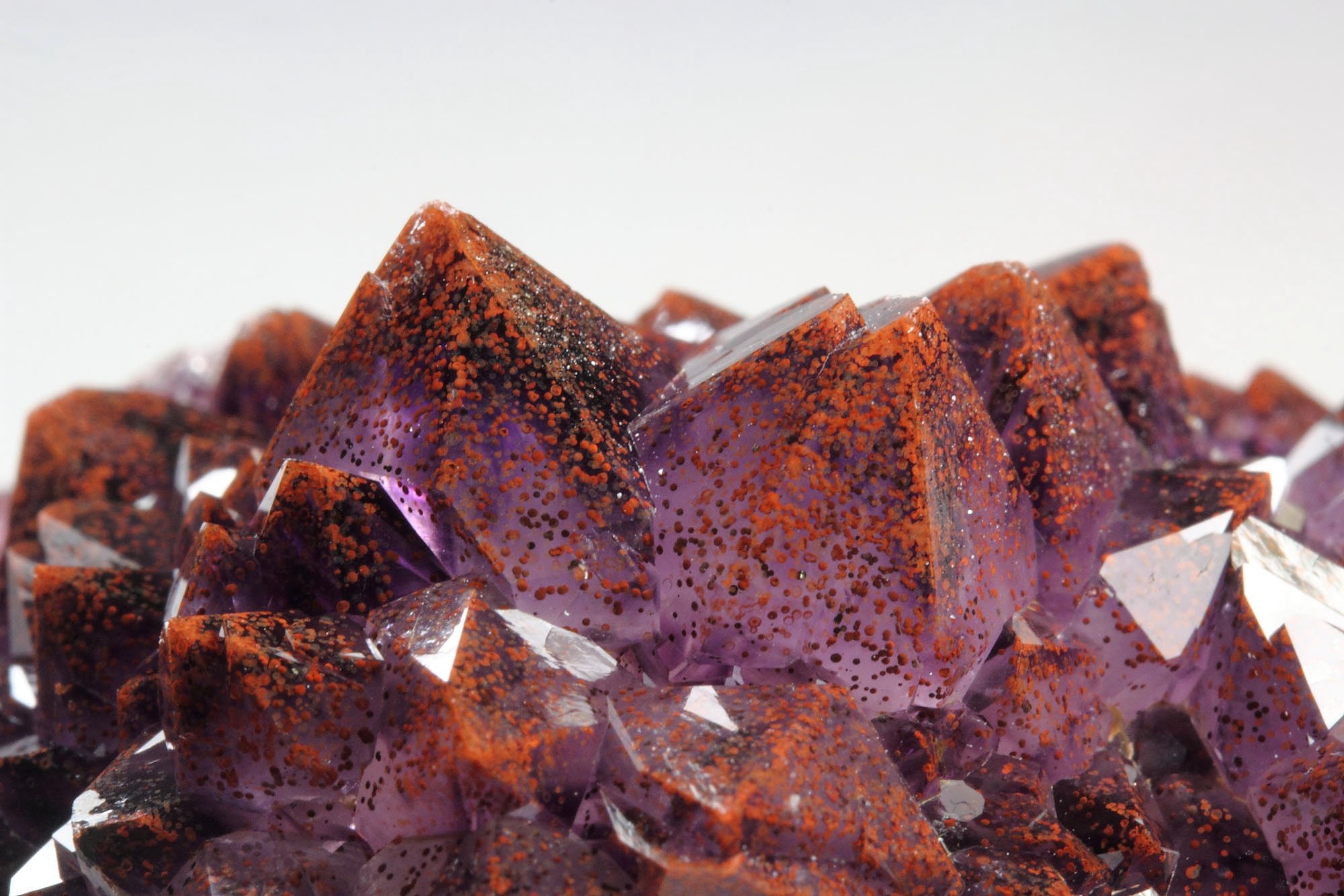 QUARTZ var. AMETHYST with HEMATITE inclusions