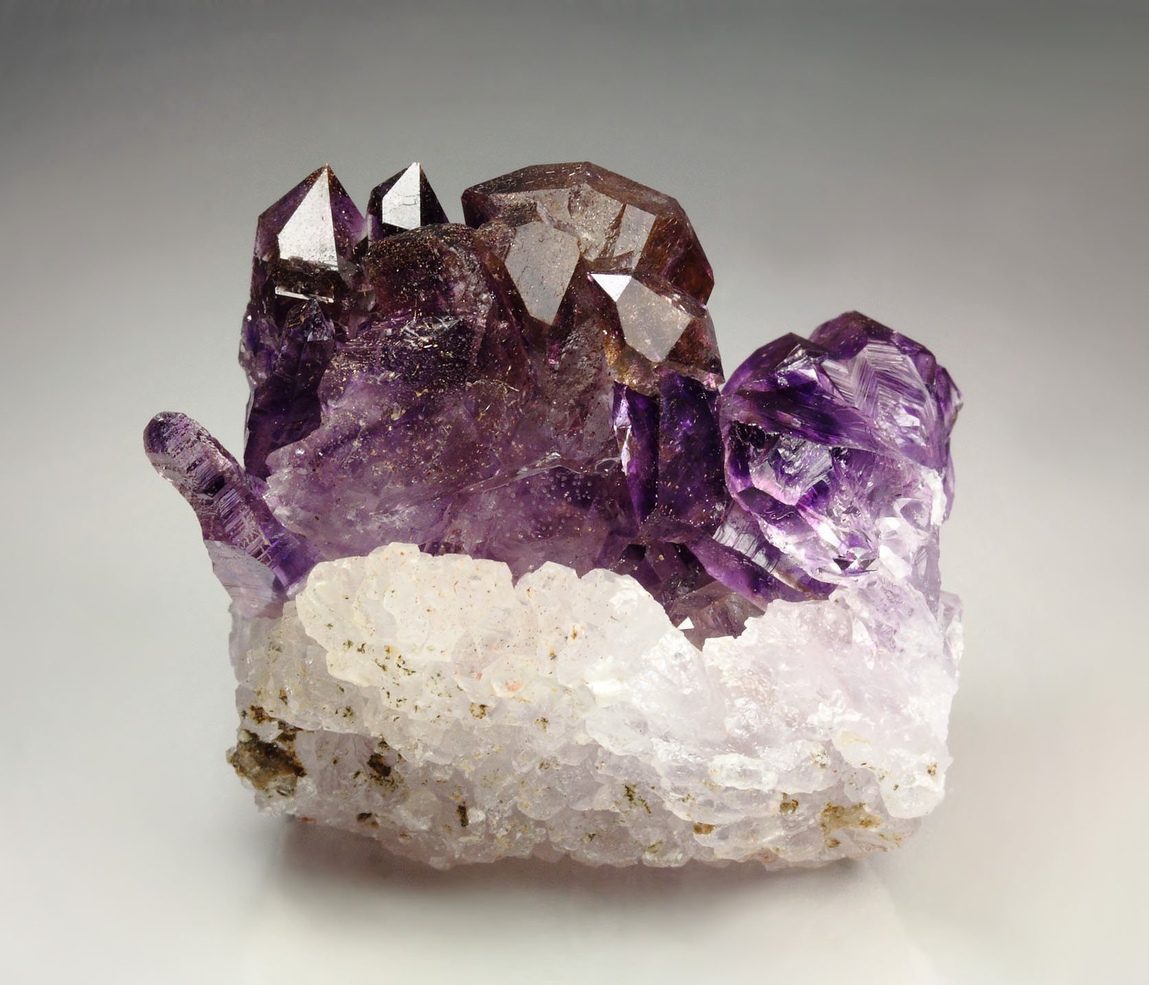 QUARTZ var. AMETHYST