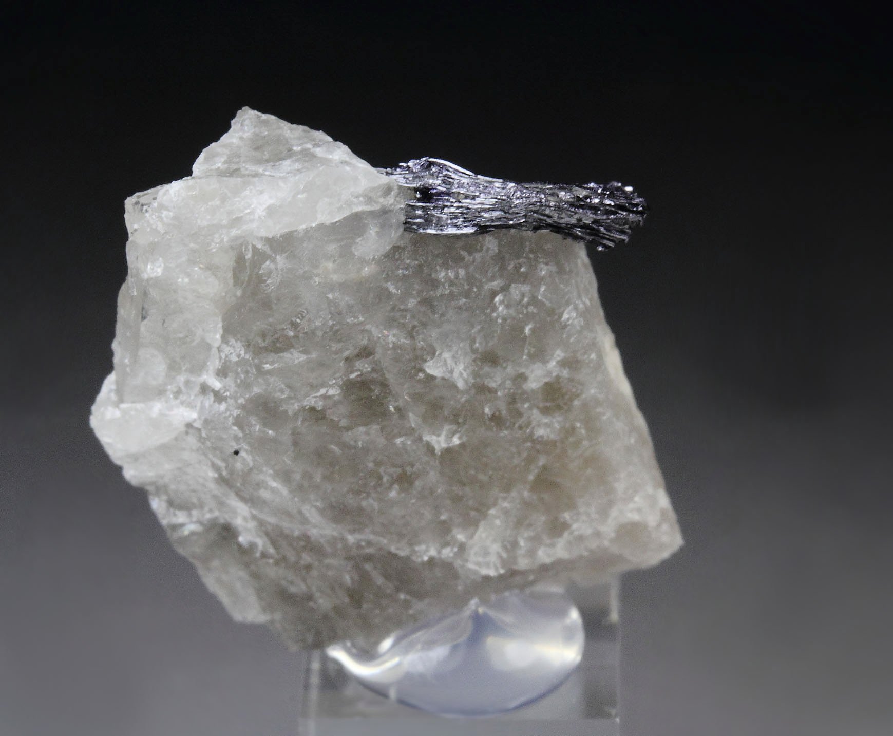 MOLYBDENITE