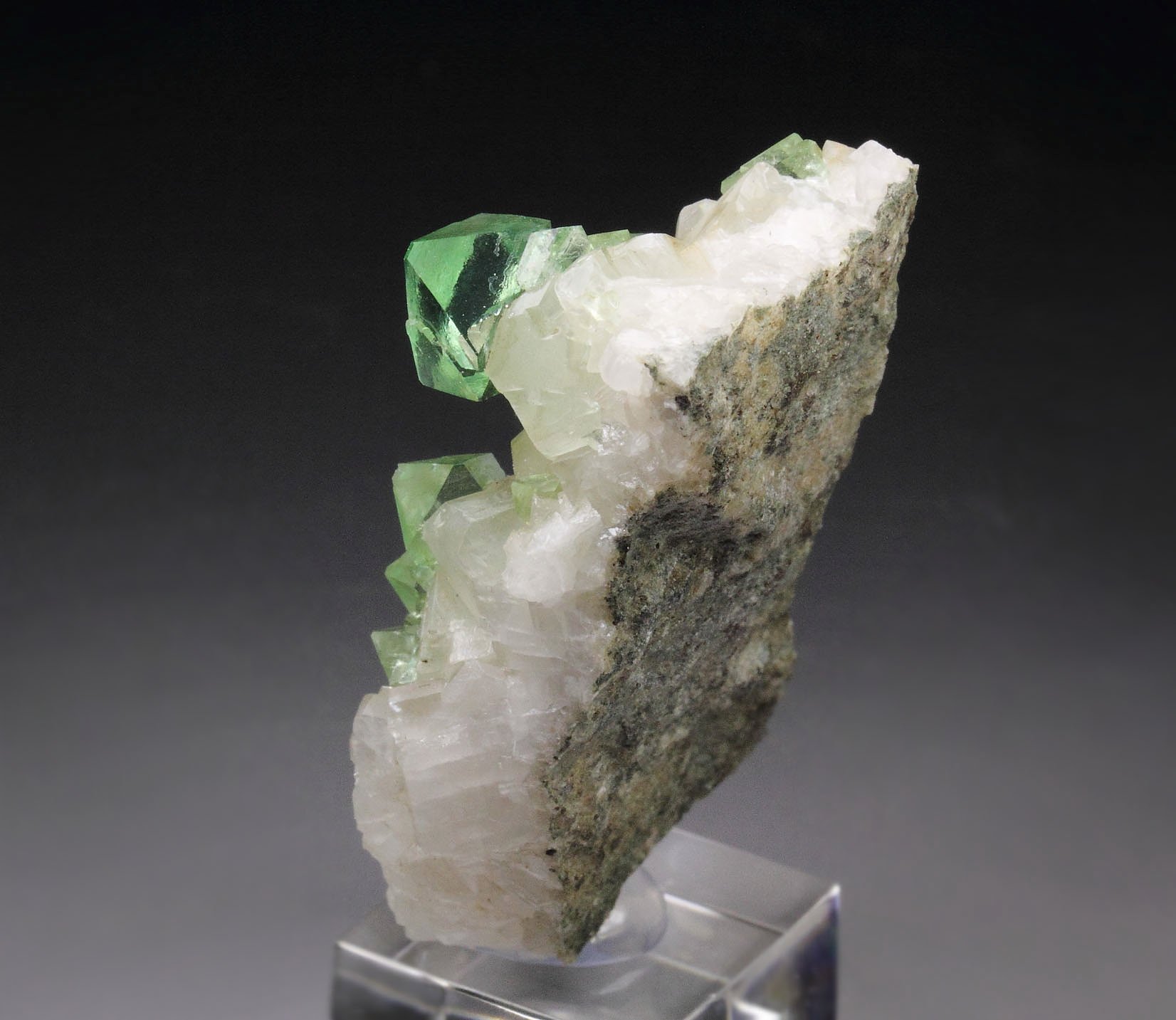 FLUORITE