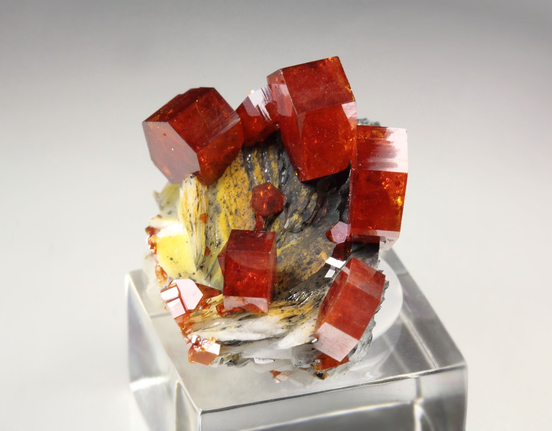 VANADINITE, BARYTE