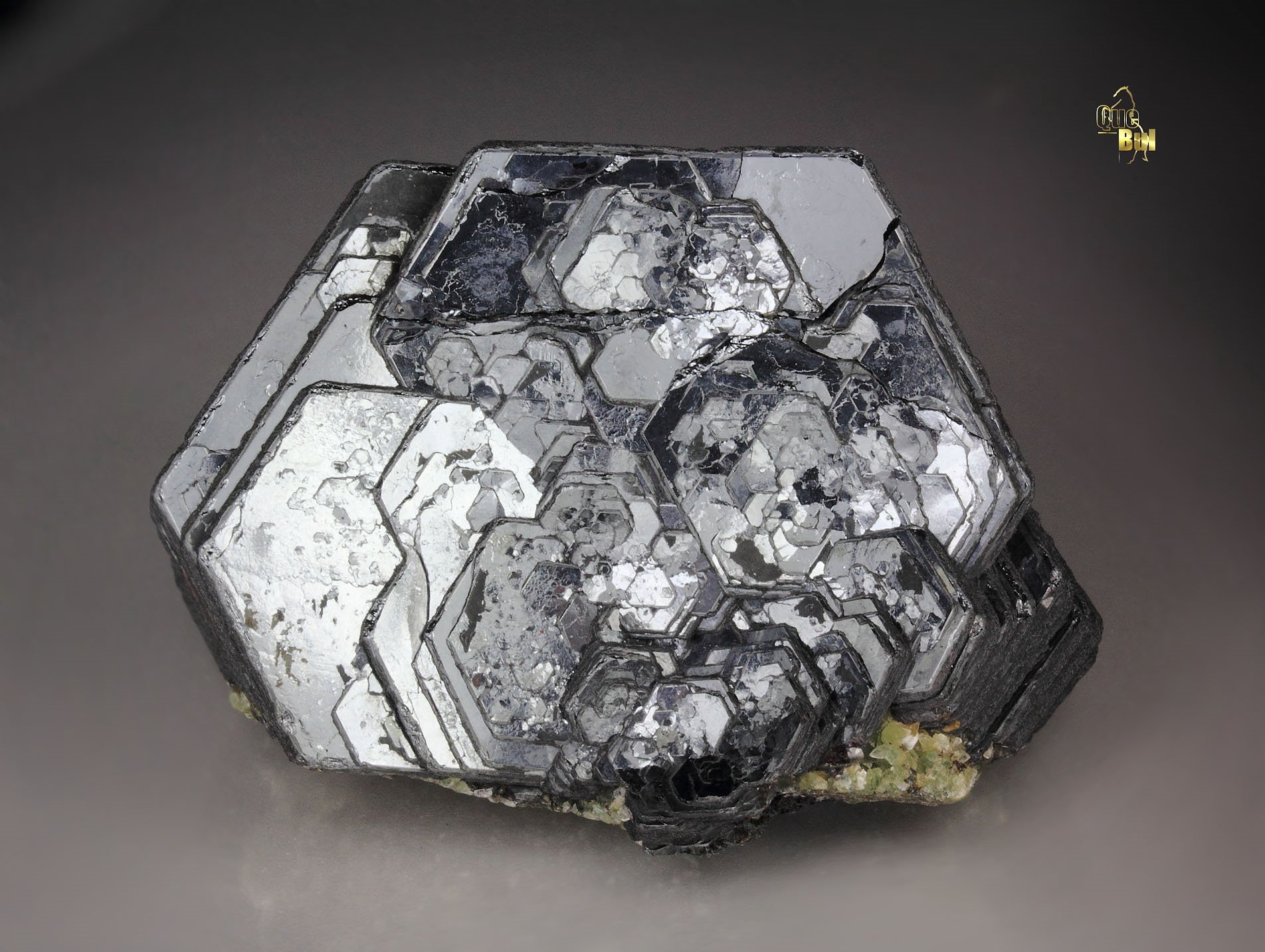 HEMATITE var. IRON ROSE