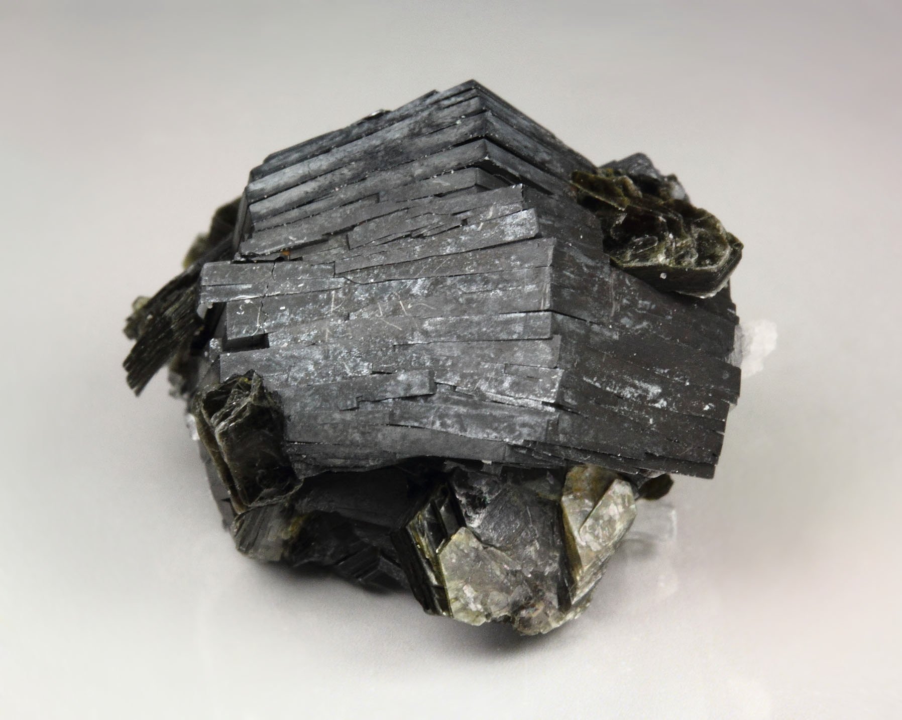 HEMATITE var. IRON ROSE