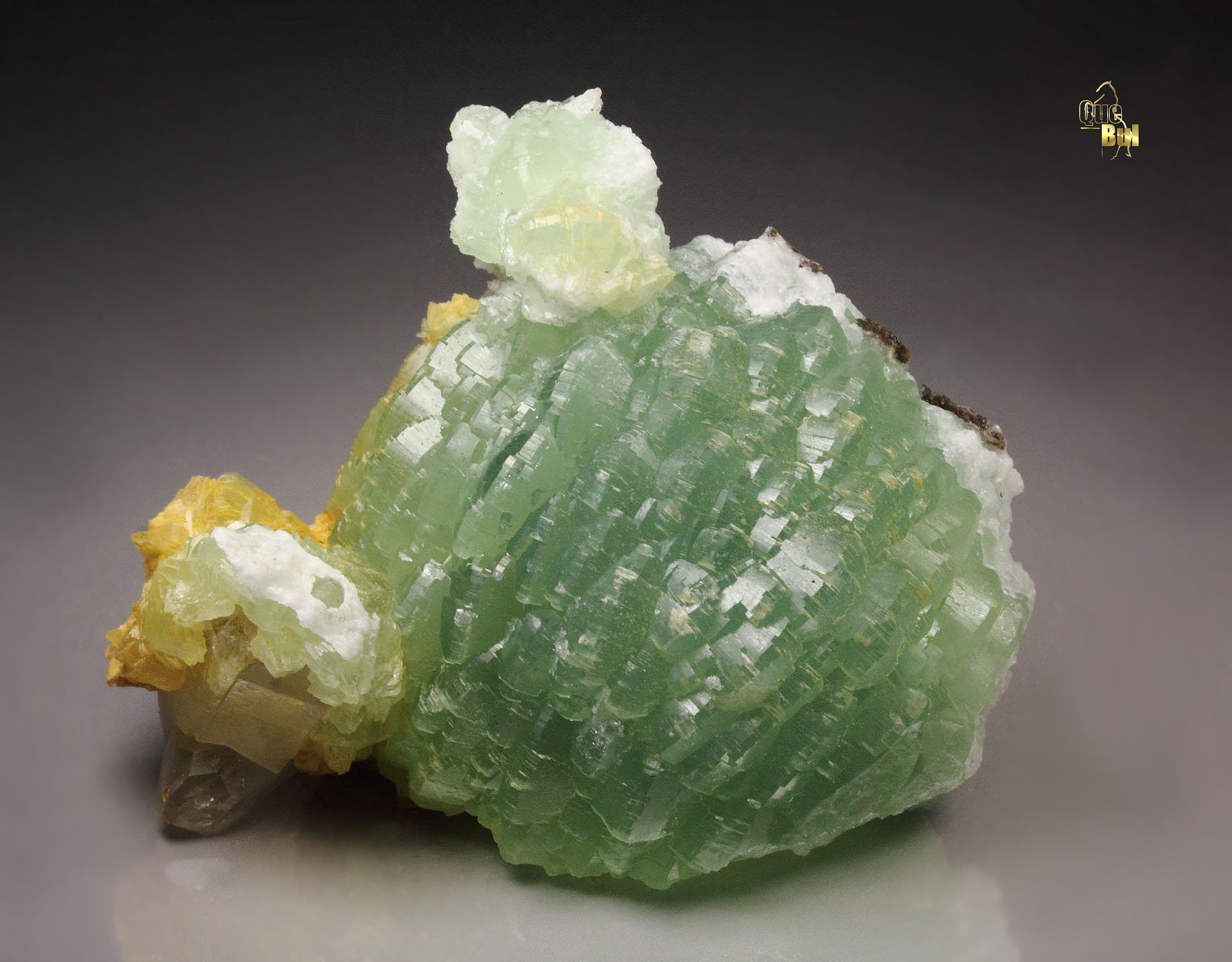 PREHNITE, QUARTZ