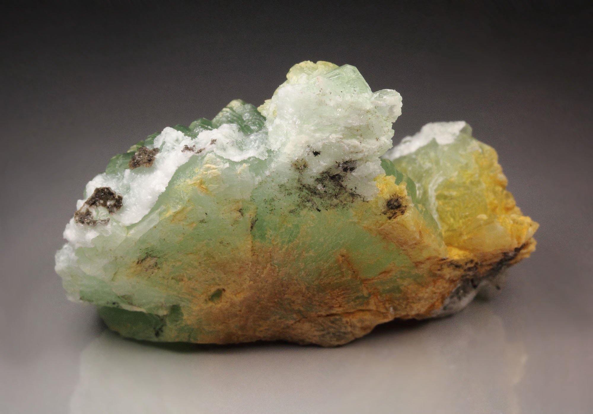 PREHNITE, QUARTZ