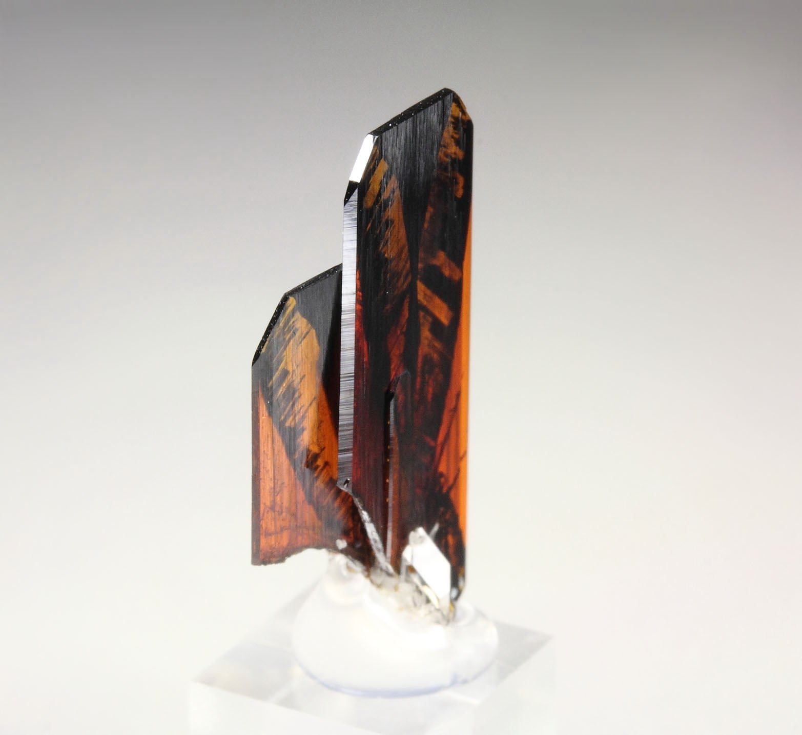 BROOKITE