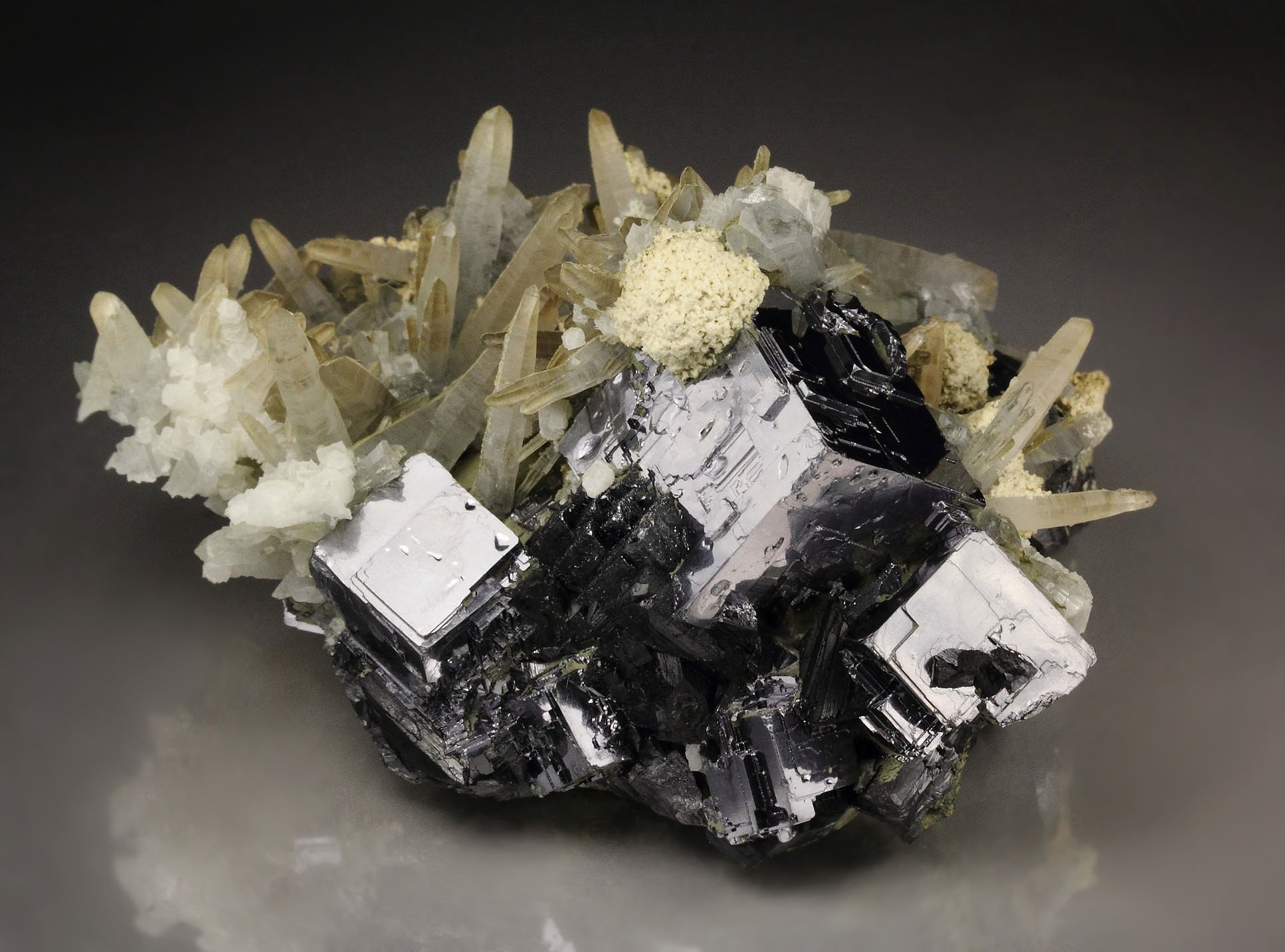 GALENA, SPHALERITE, QUARTZ, CALCITE