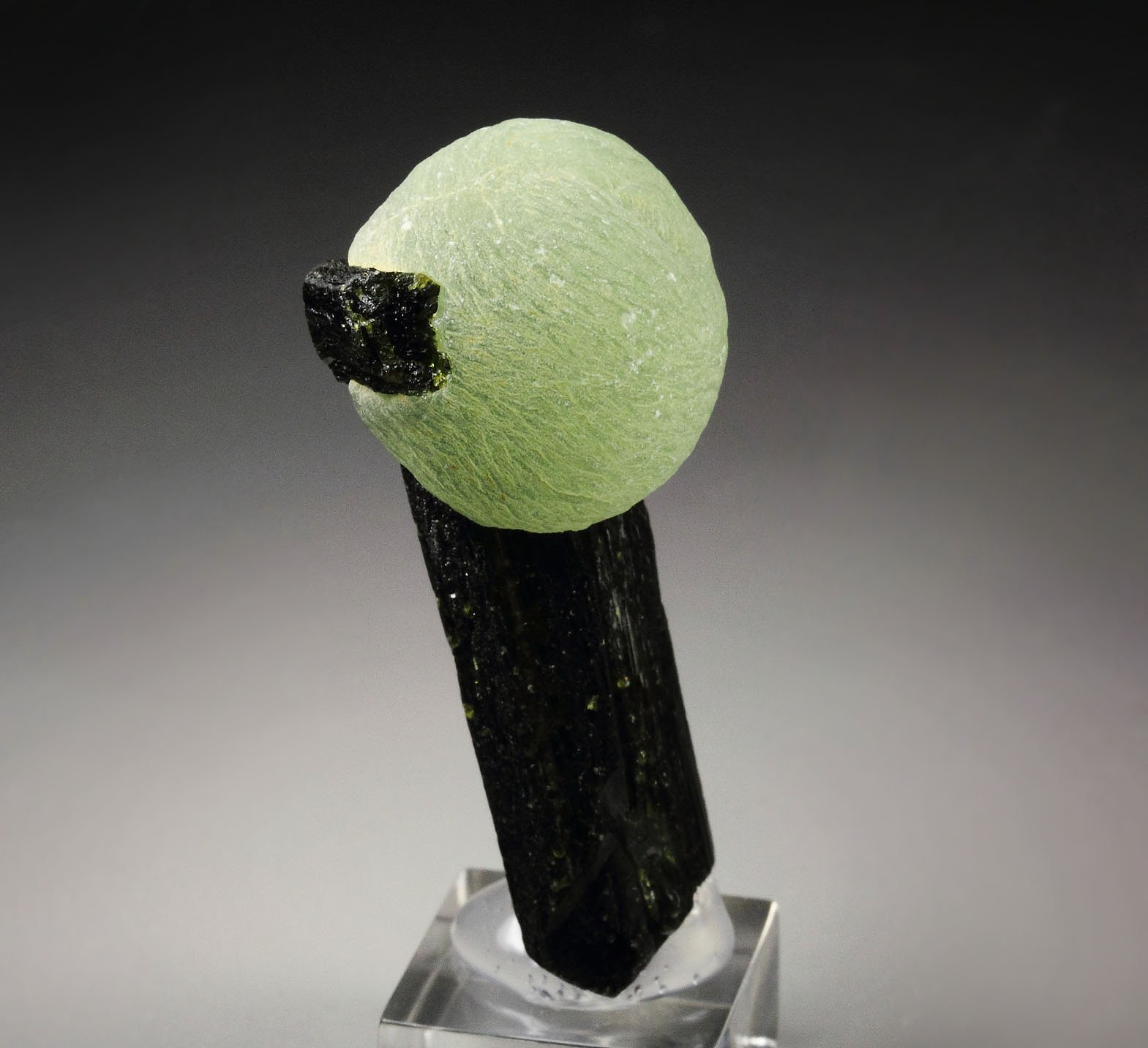 PREHNITE, EPIDOTE