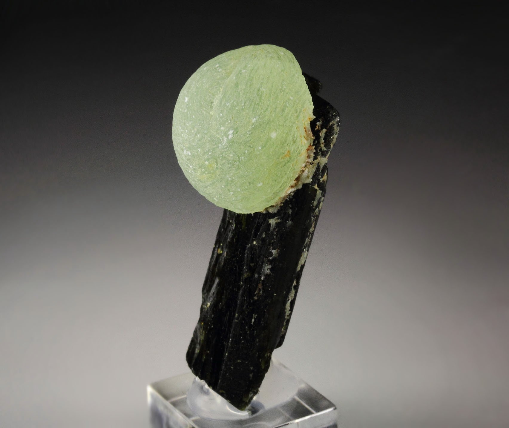 PREHNITE, EPIDOTE