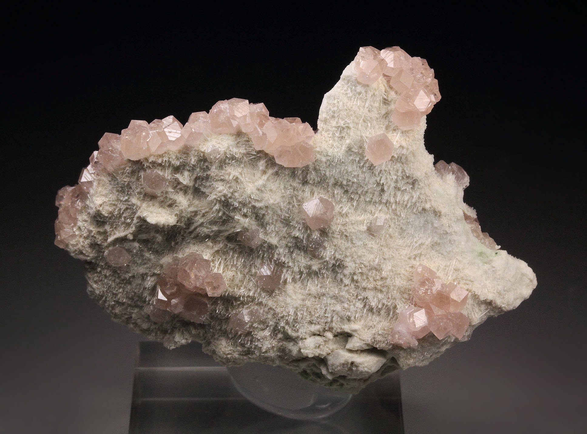 gem pink GARNET var. GROSSULAR, DIOPSIDE