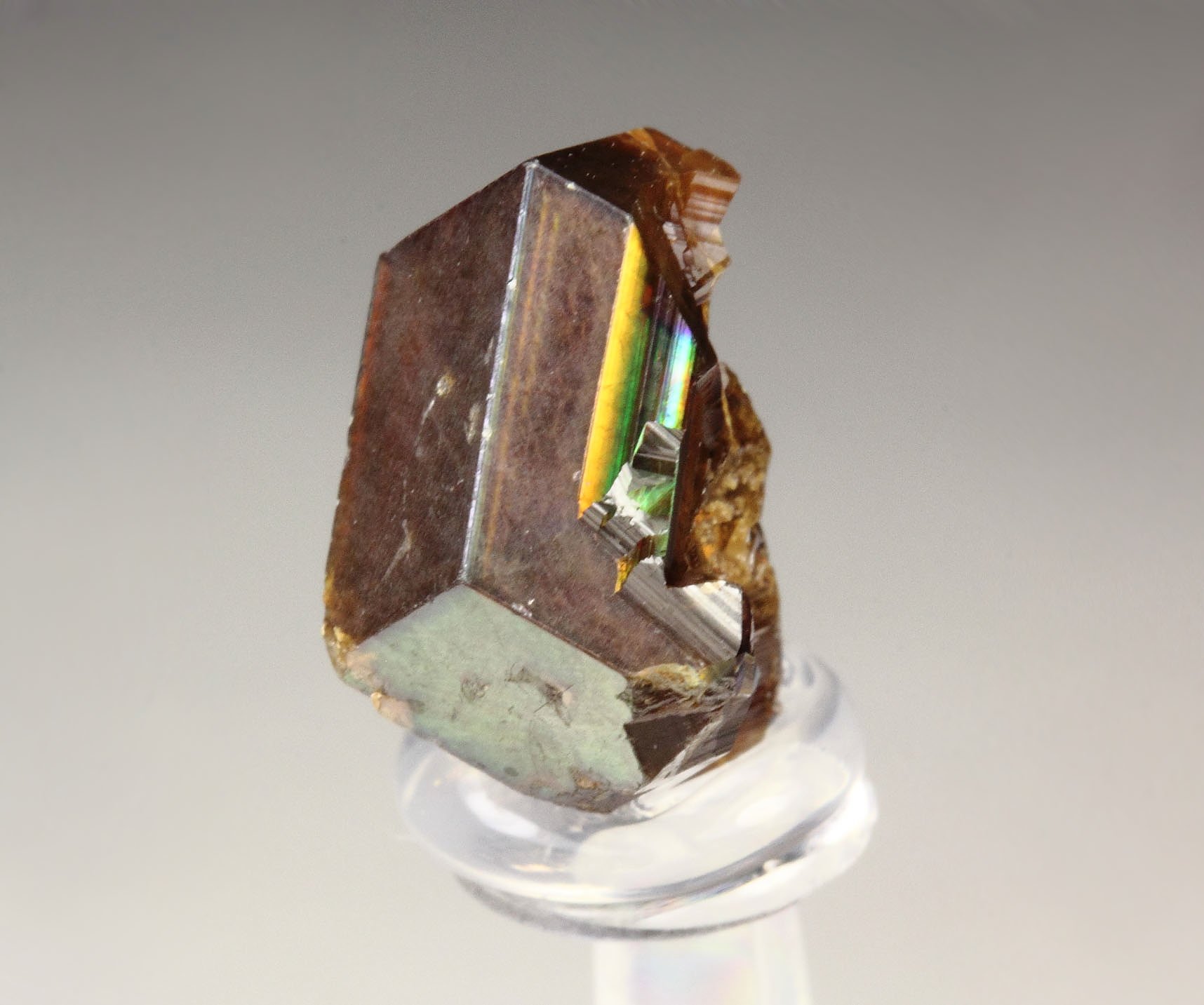 iridescent rainbow GARNET var. ANDRADITE