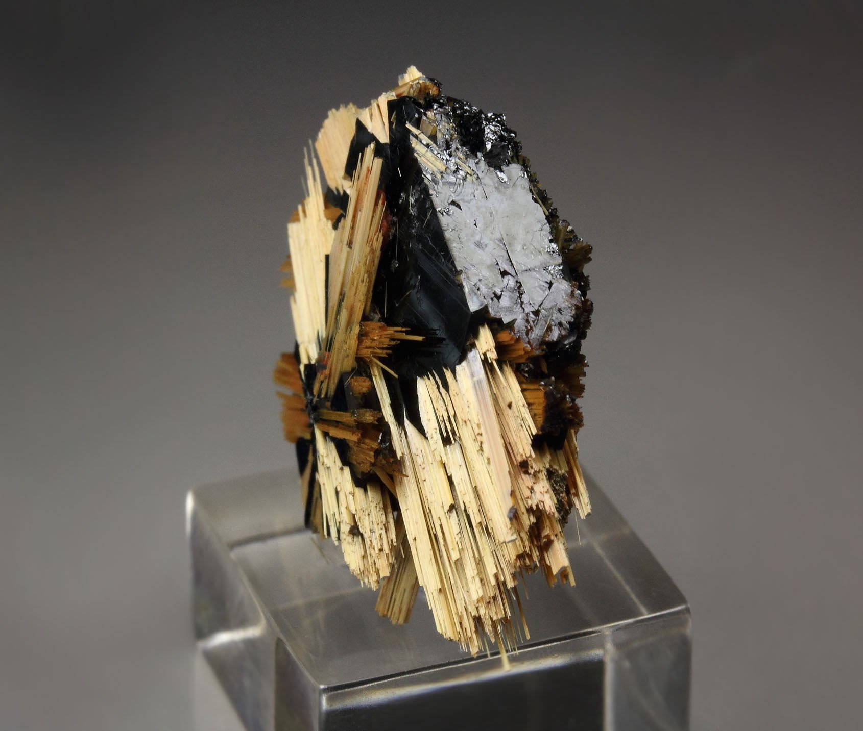 RUTILE, HEMATITE