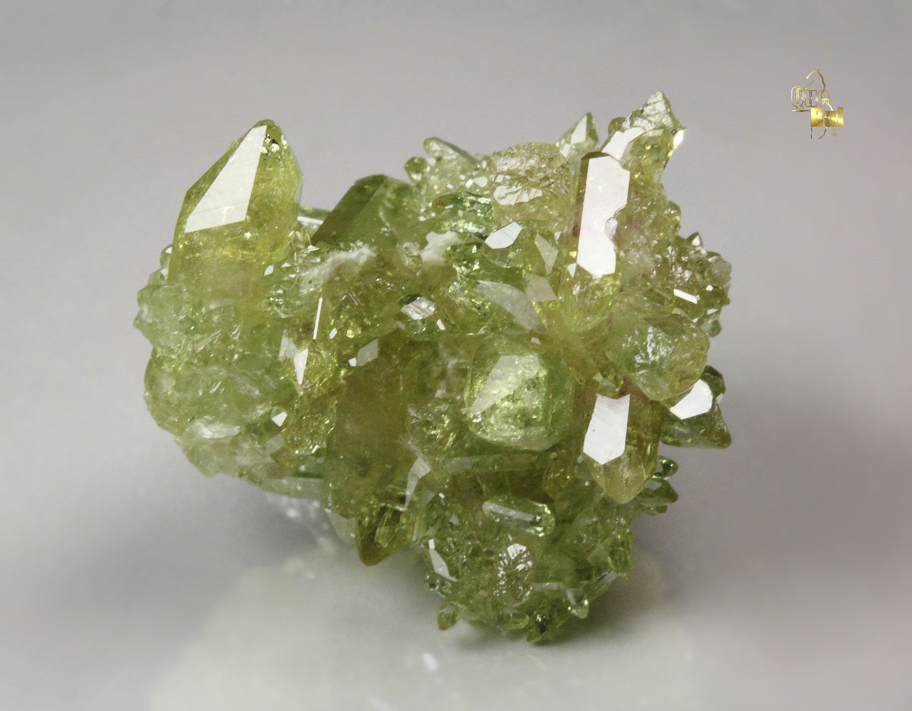 gem VESUVIANITE