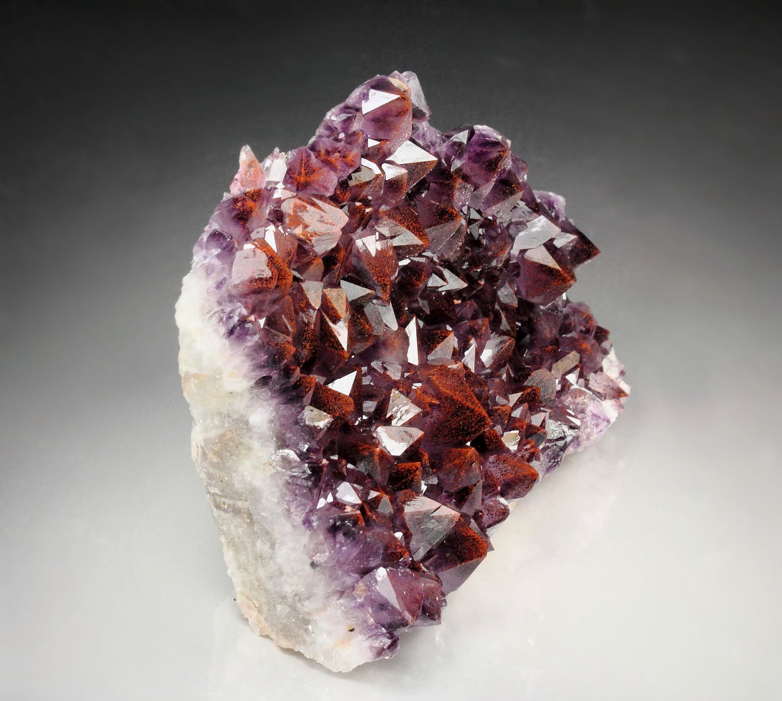 QUARTZ var. AMETHYST with HEMATITE inclusions