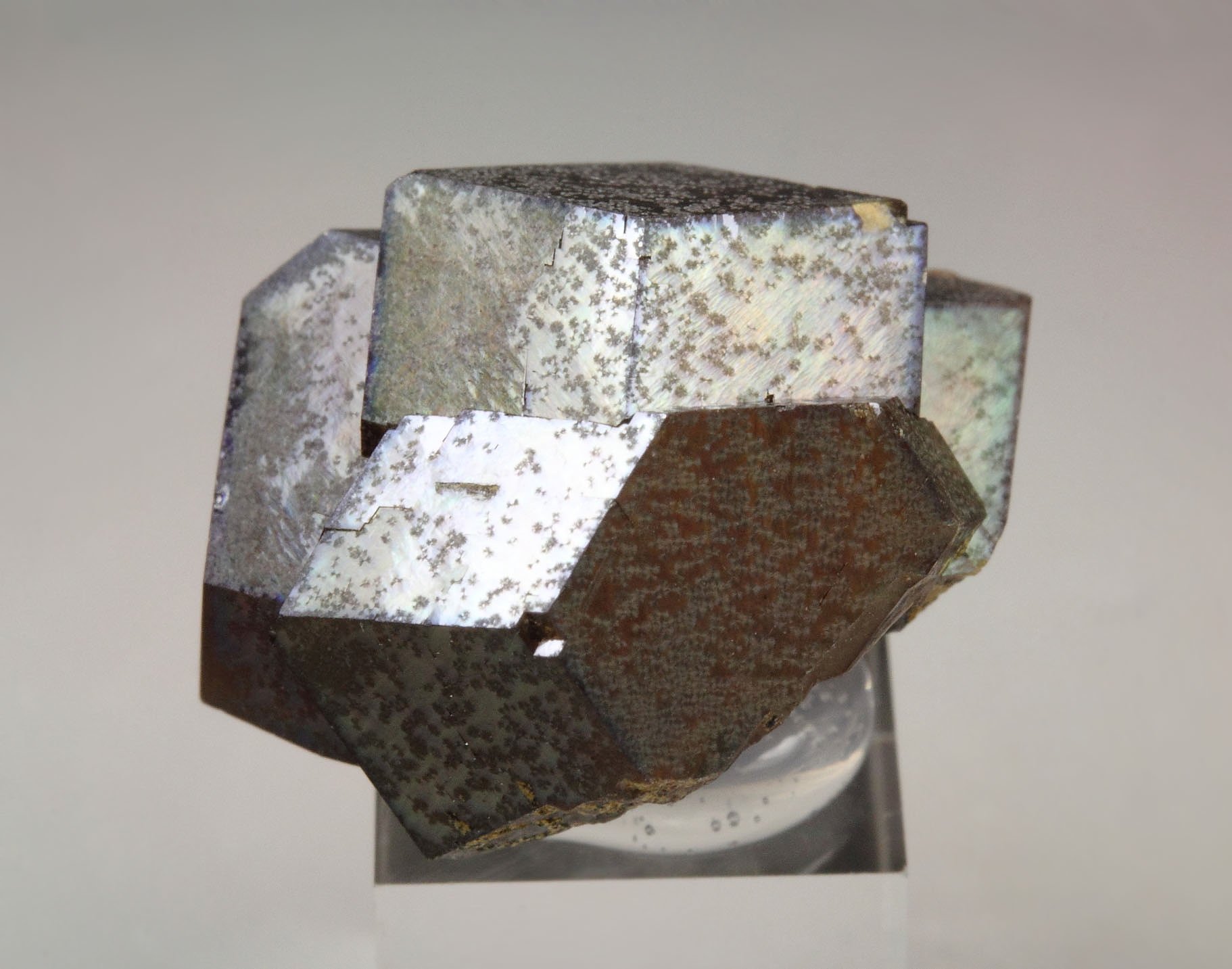 iridescent rainbow GARNET var. ANDRADITE