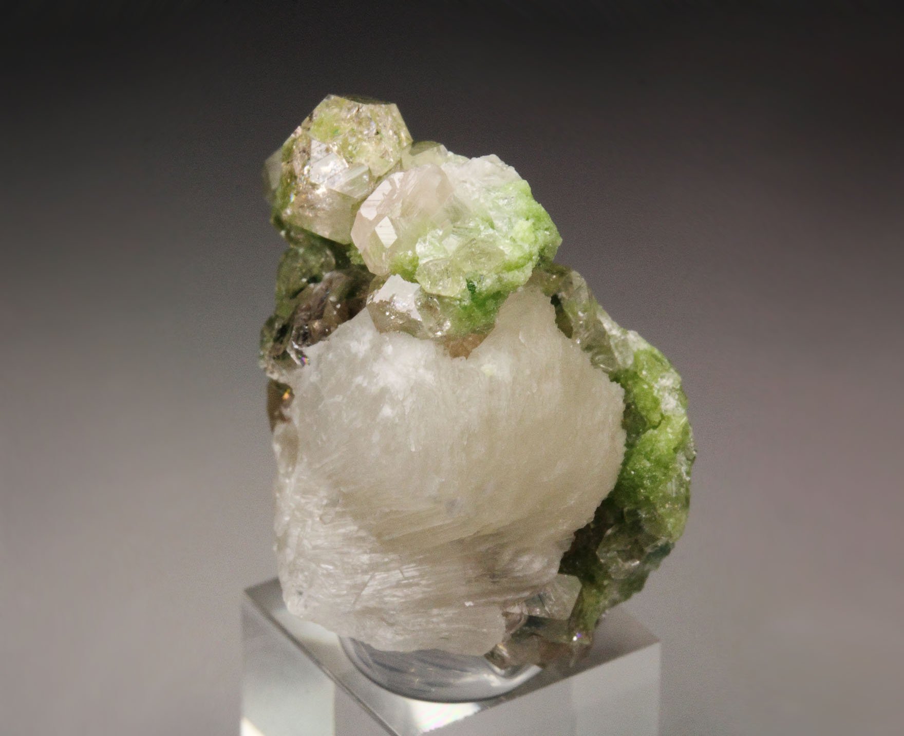 gem GARNET var. GROSSULAR, PREHNITE