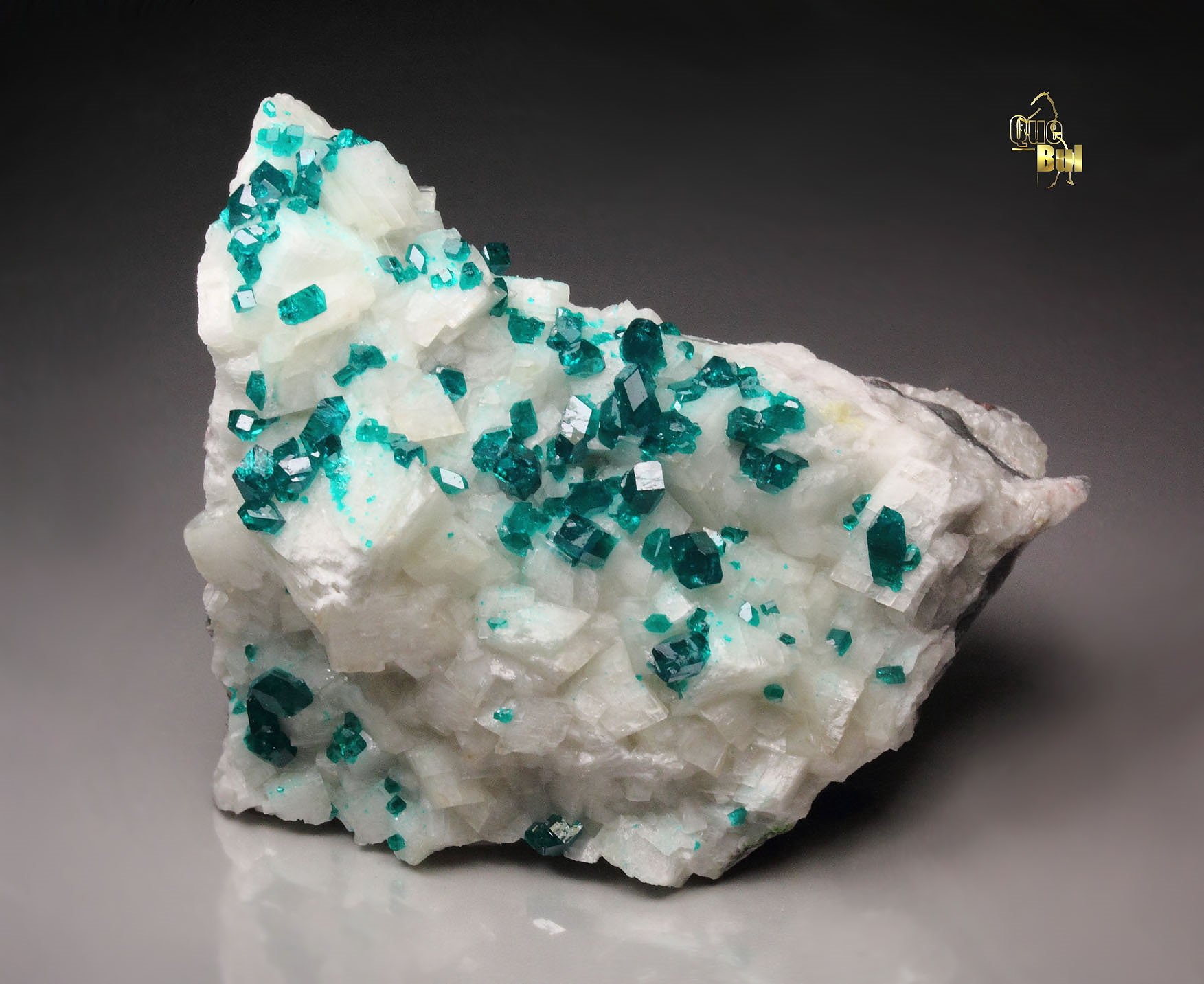 gemmy DIOPTASE, CALCITE