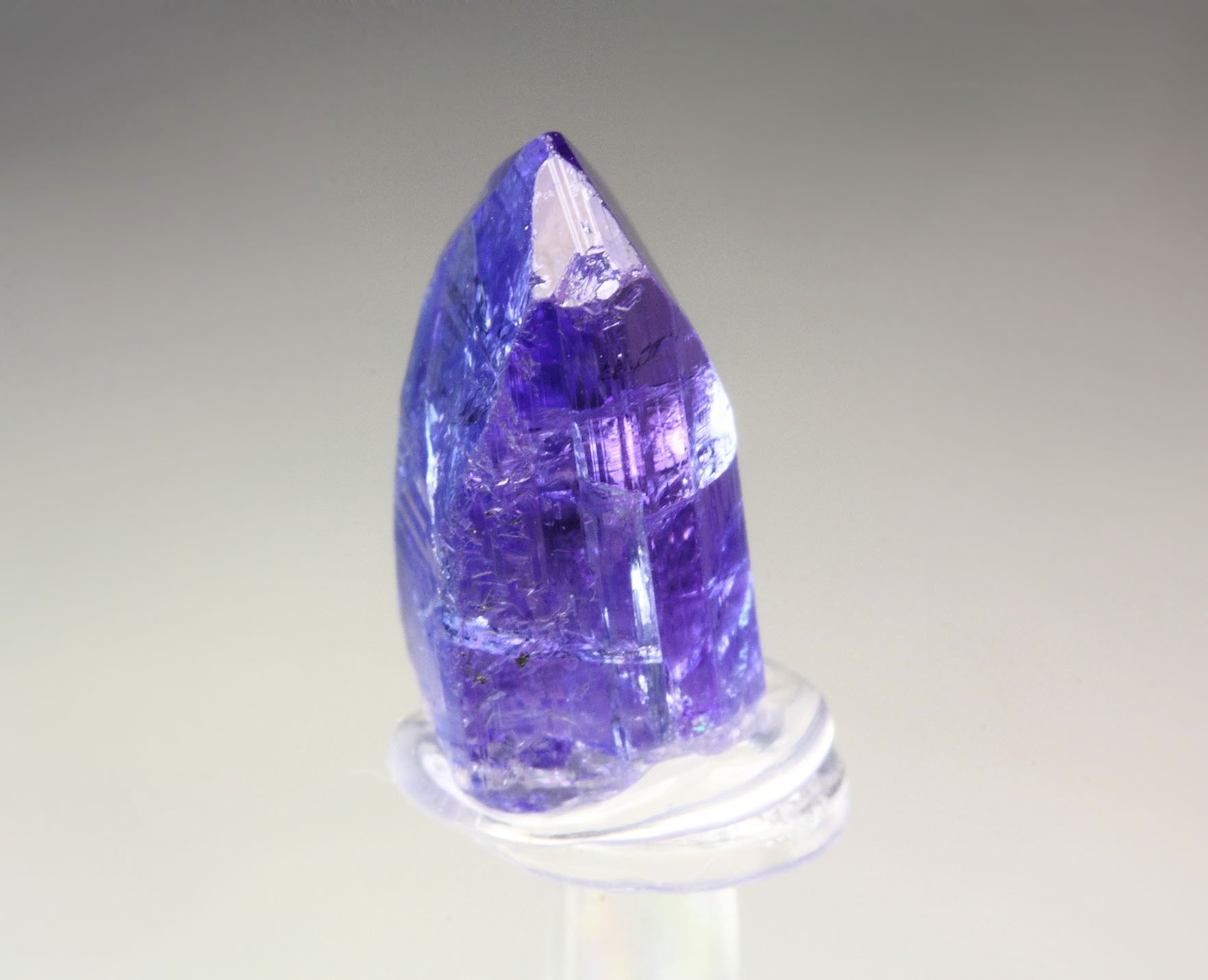 gem ZOISITE var. TANZANITE