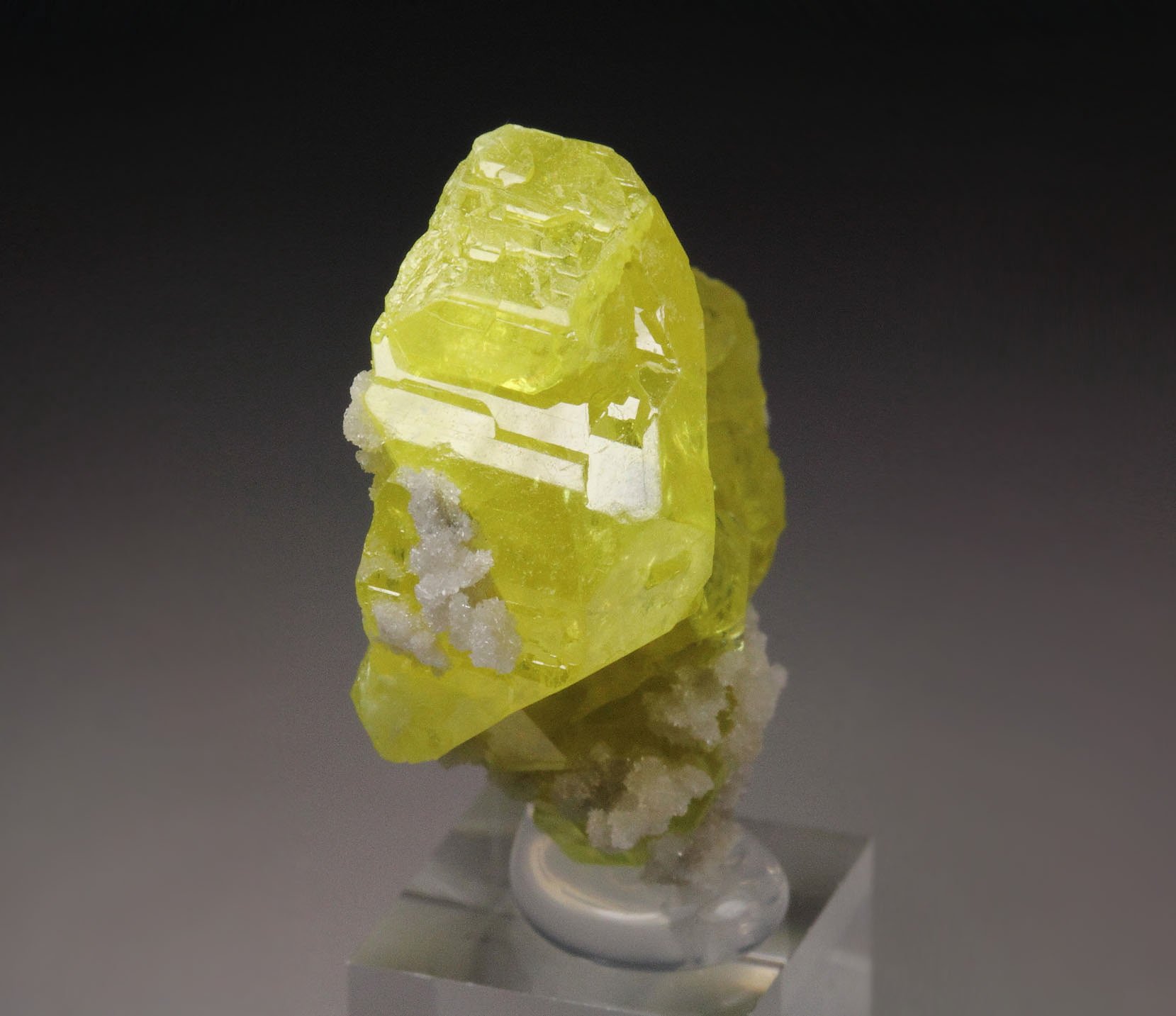 SULPHUR, ARAGONITE