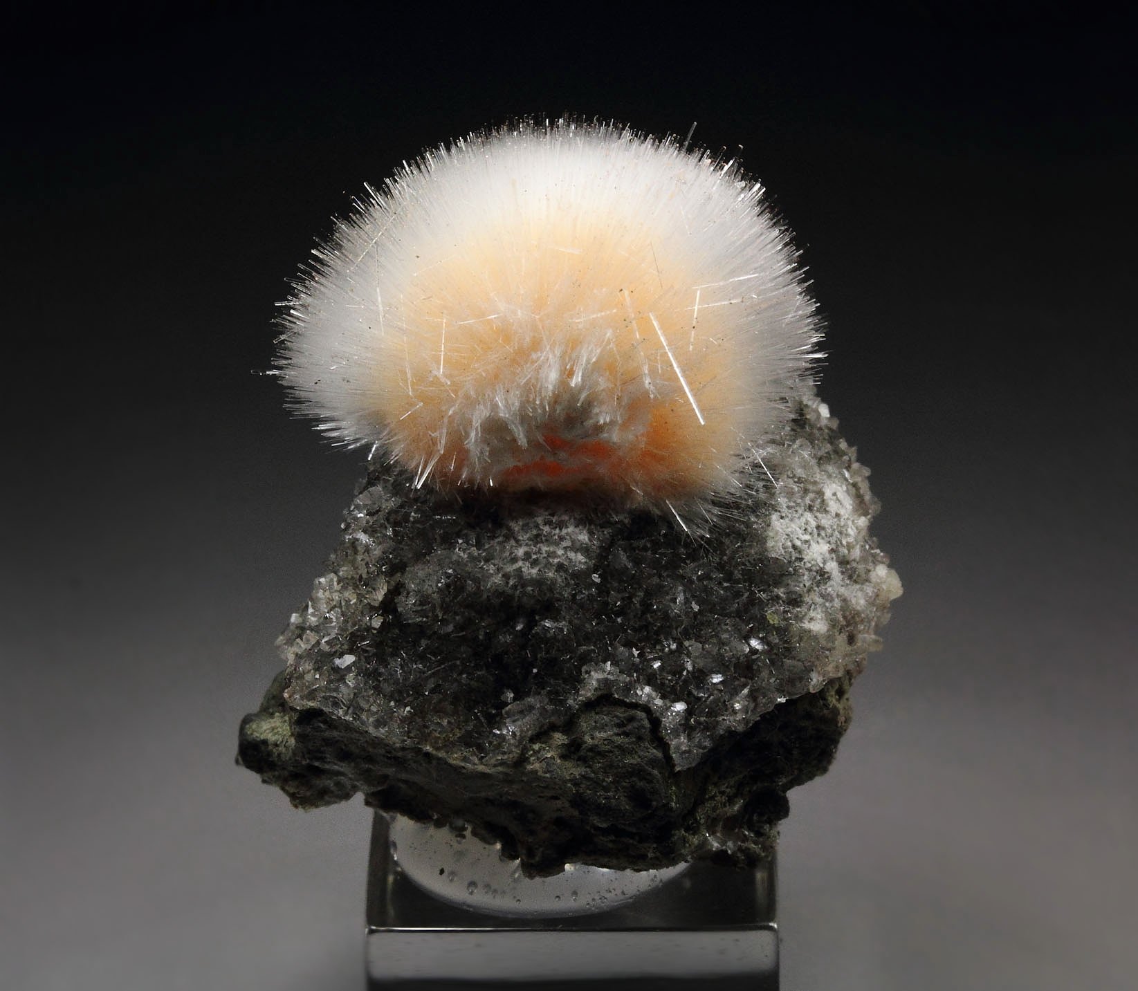 THOMSONITE, MESOLITE