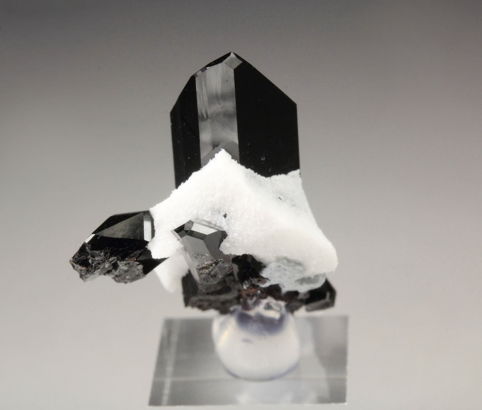 NEPTUNITE, NATROLITE