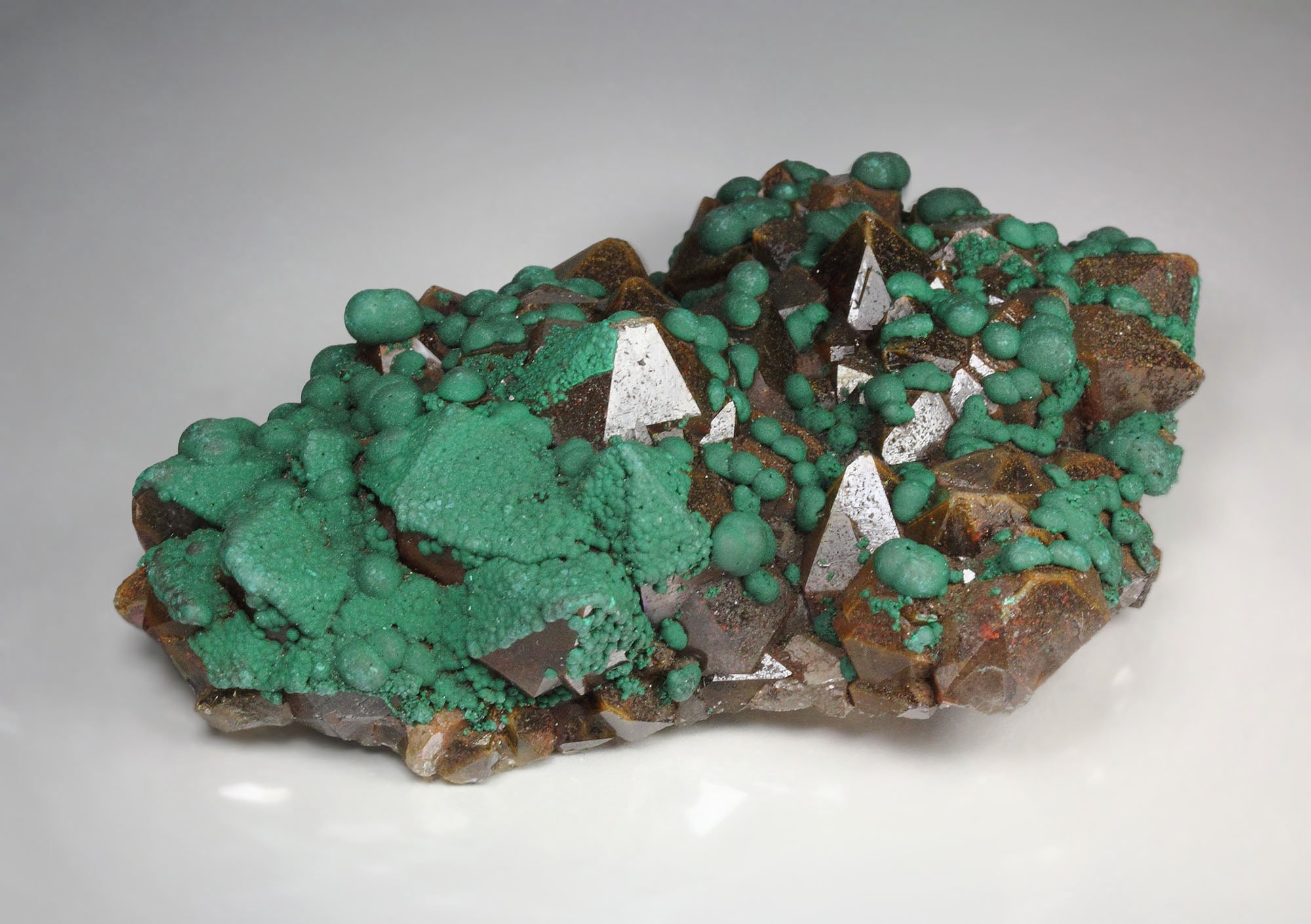 MALACHITE, QUARTZ with inclusions