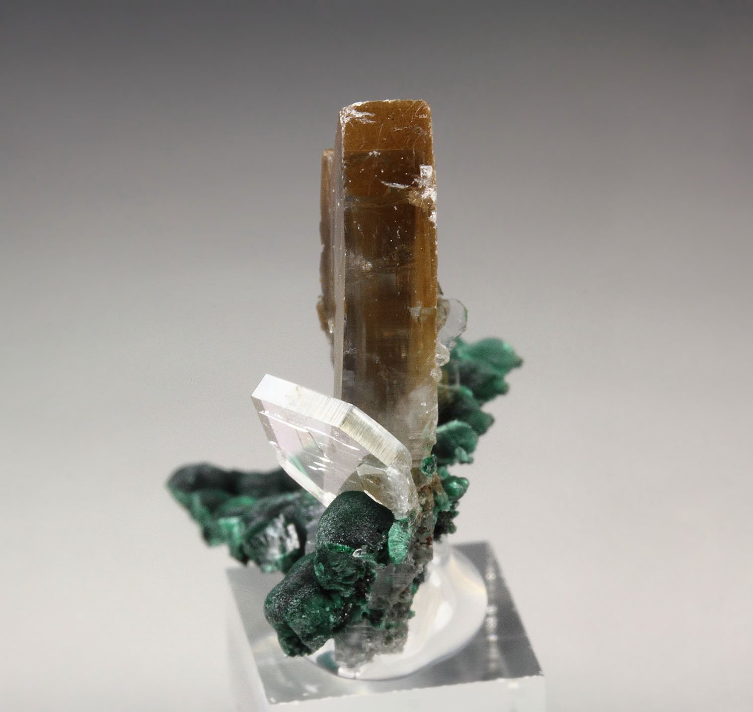 new find - BARYTE, MALACHITE