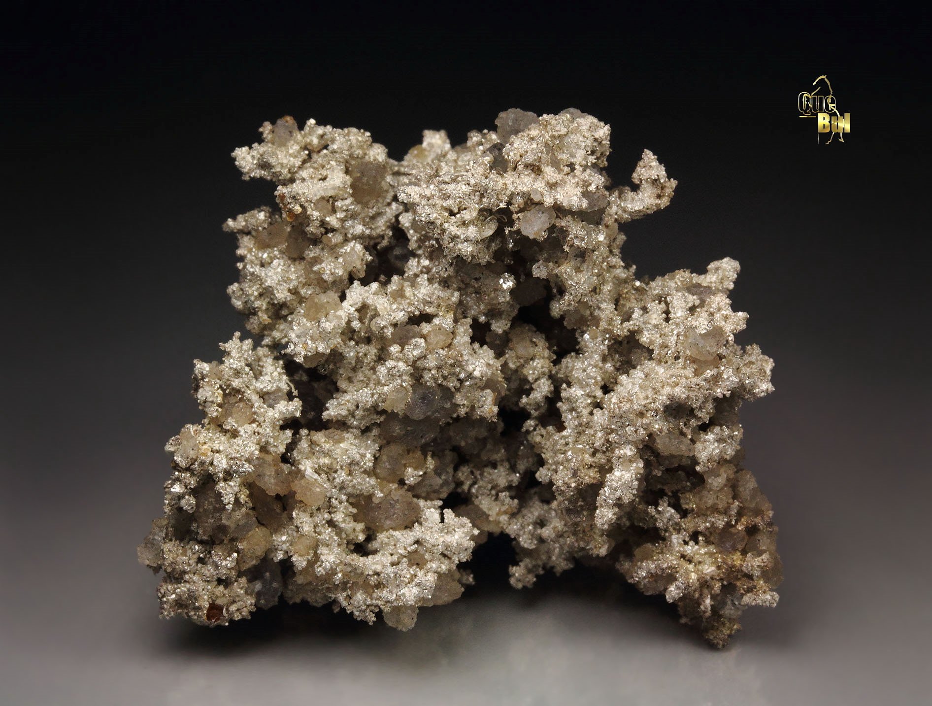 SILVER, SMITHSONITE, GARNET var. SPESSARTINE