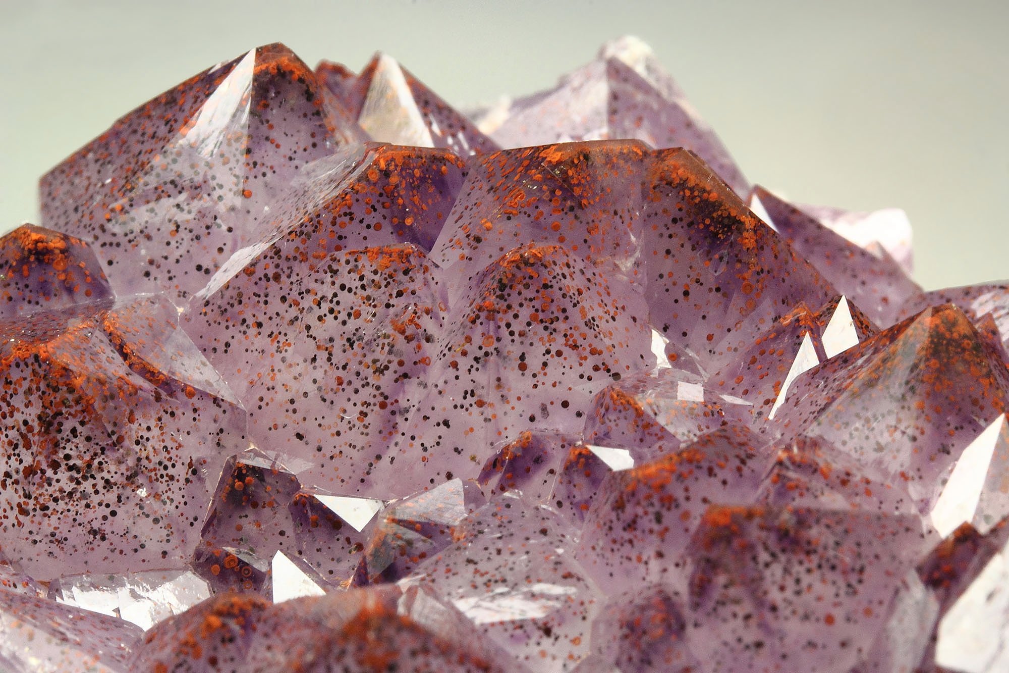 QUARTZ var. AMETHYST with HEMATITE inclusions