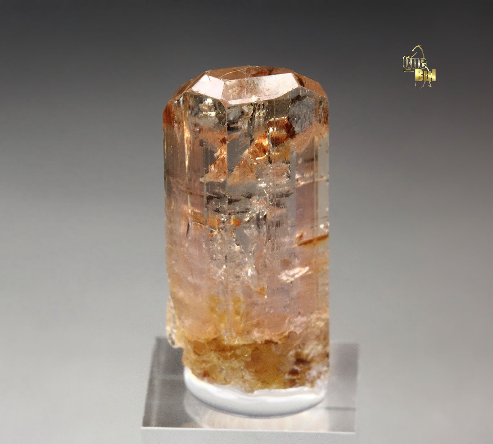 gem TOPAZ var. IMPERIAL TOPAZ