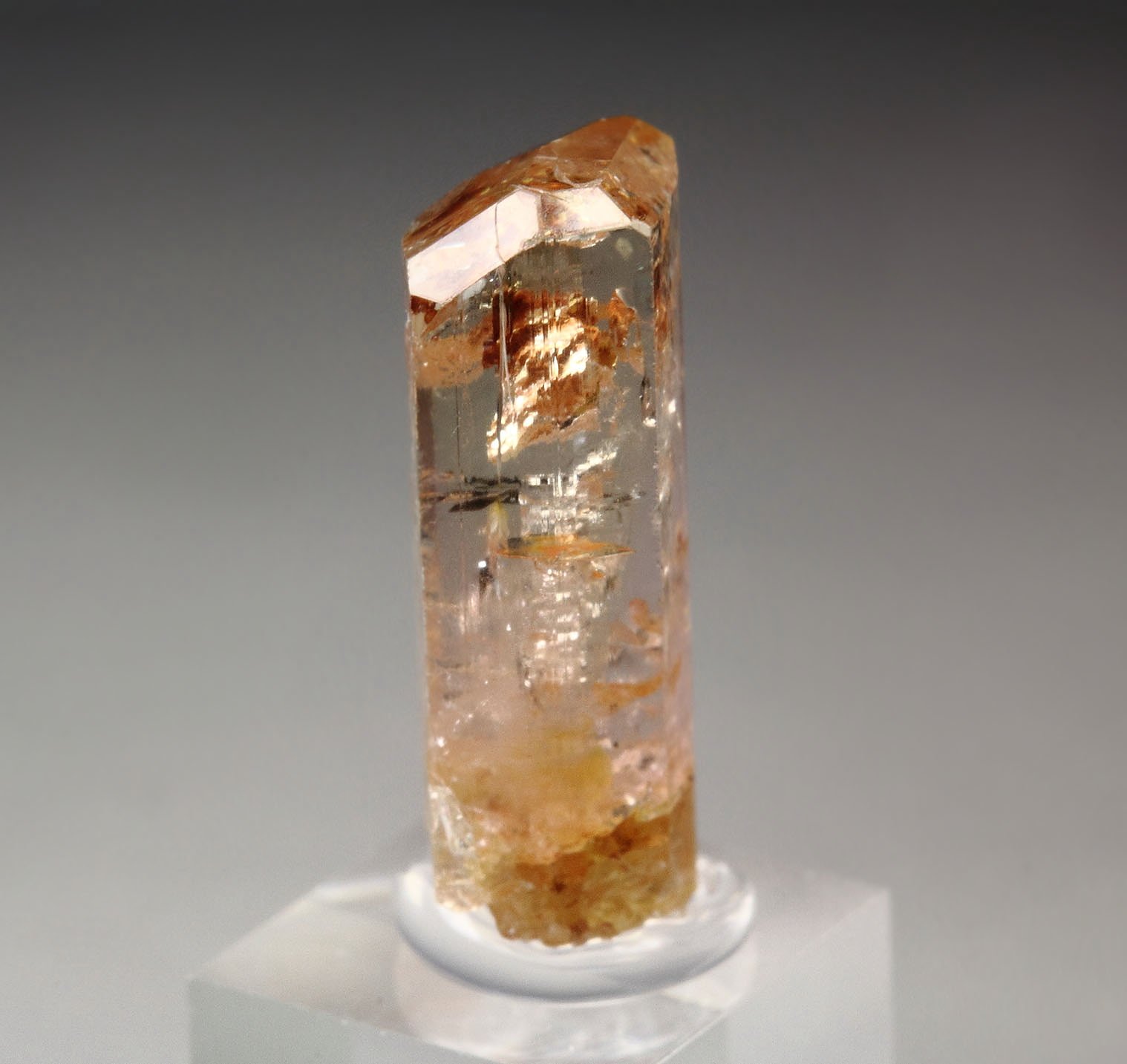 gem TOPAZ var. IMPERIAL TOPAZ